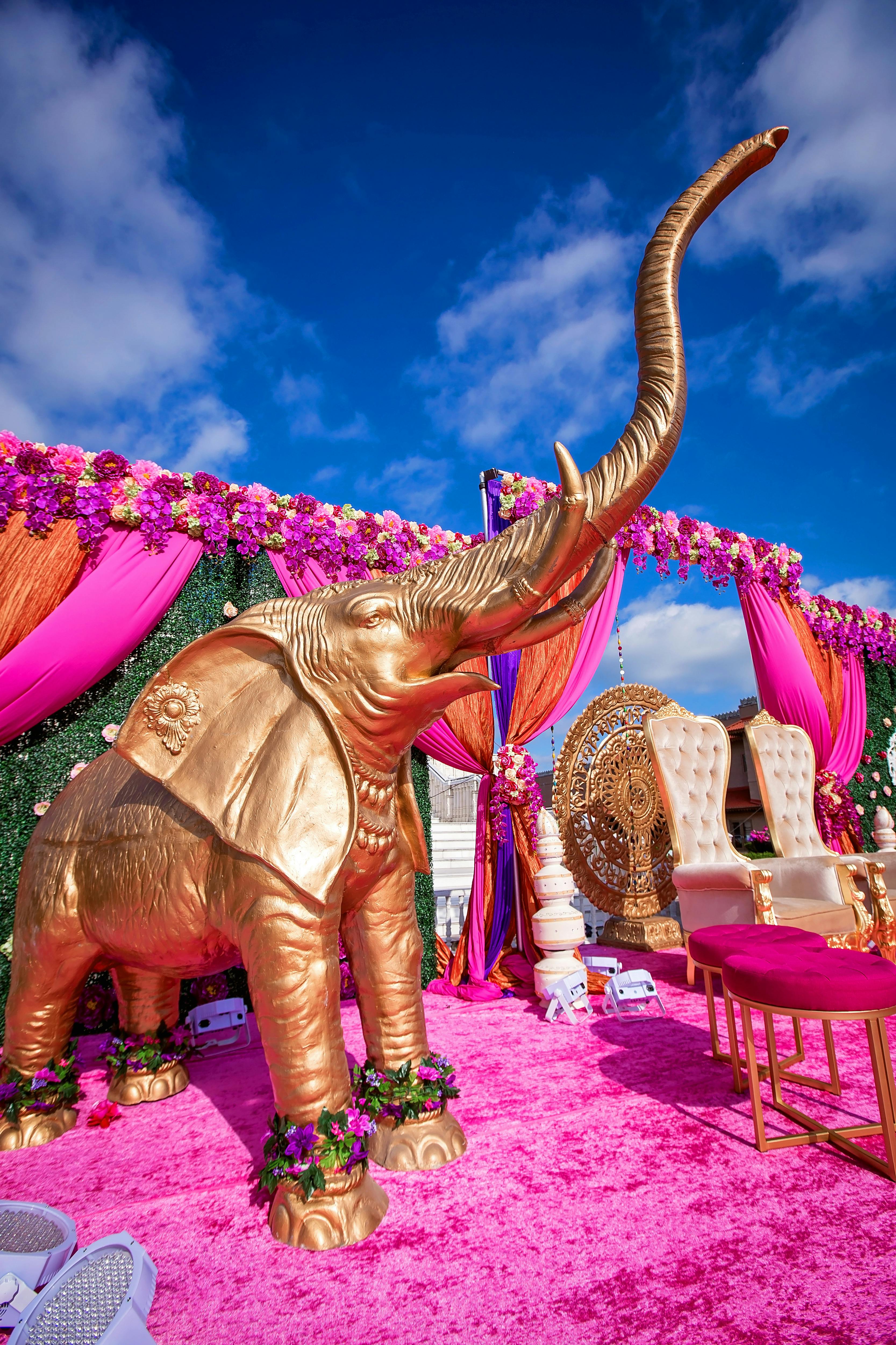 Baps chicago wedding | Beachweddingtips.com