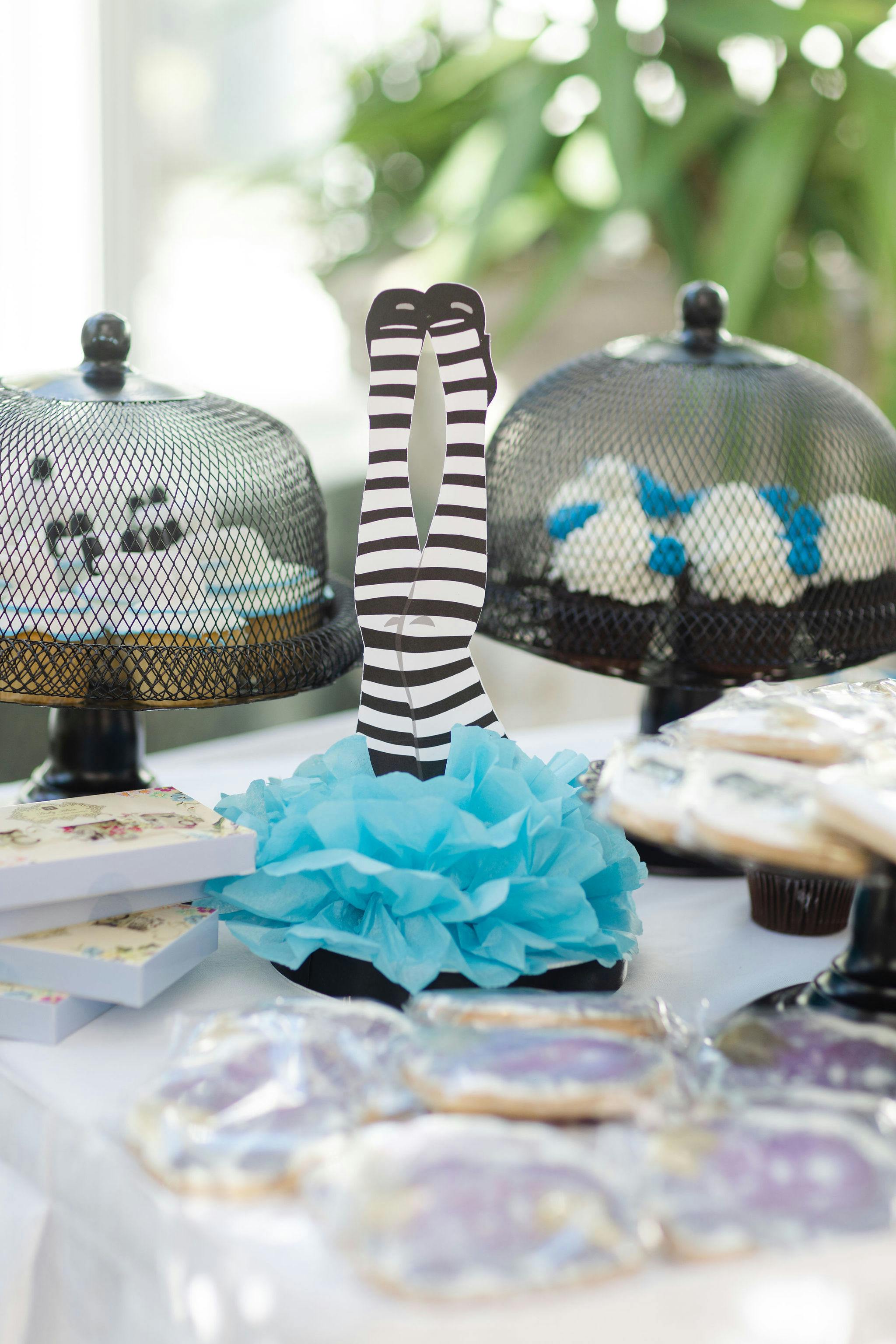 Chloe's Celebrations ~ Alice in Wonderland Baby Shower - Celebrate &  Decorate