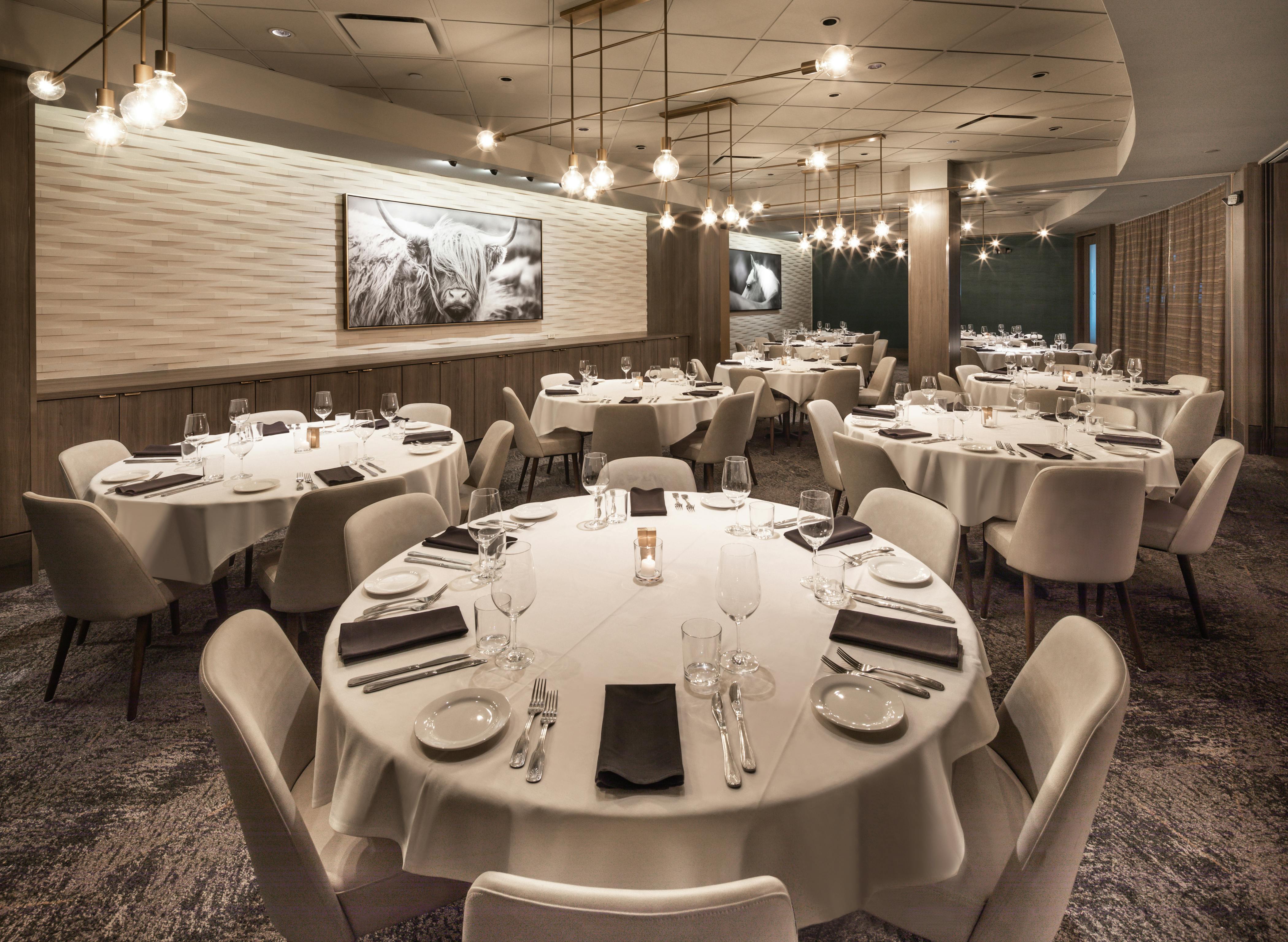Prime & Vintage Room, Restaurant event space at Perry’s Steakhouse & Grille – Oak Brook