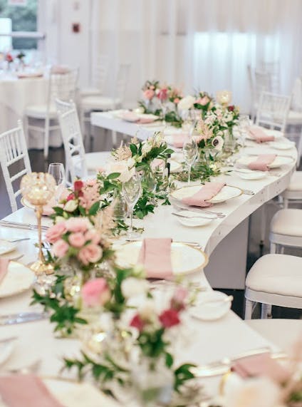 Featured photo from V+A's 2022 Wedding