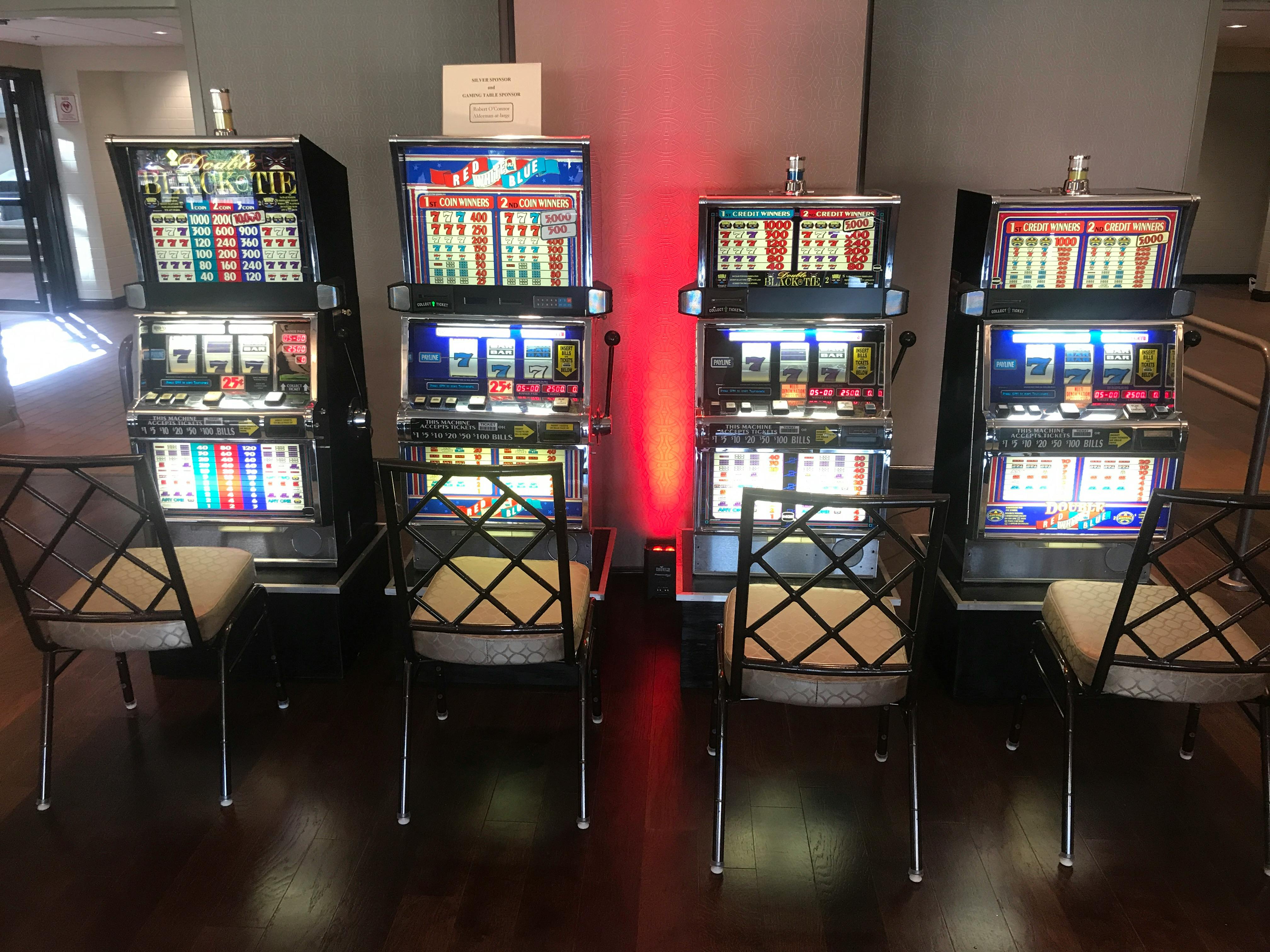 Naperville Slot Machine Rentals