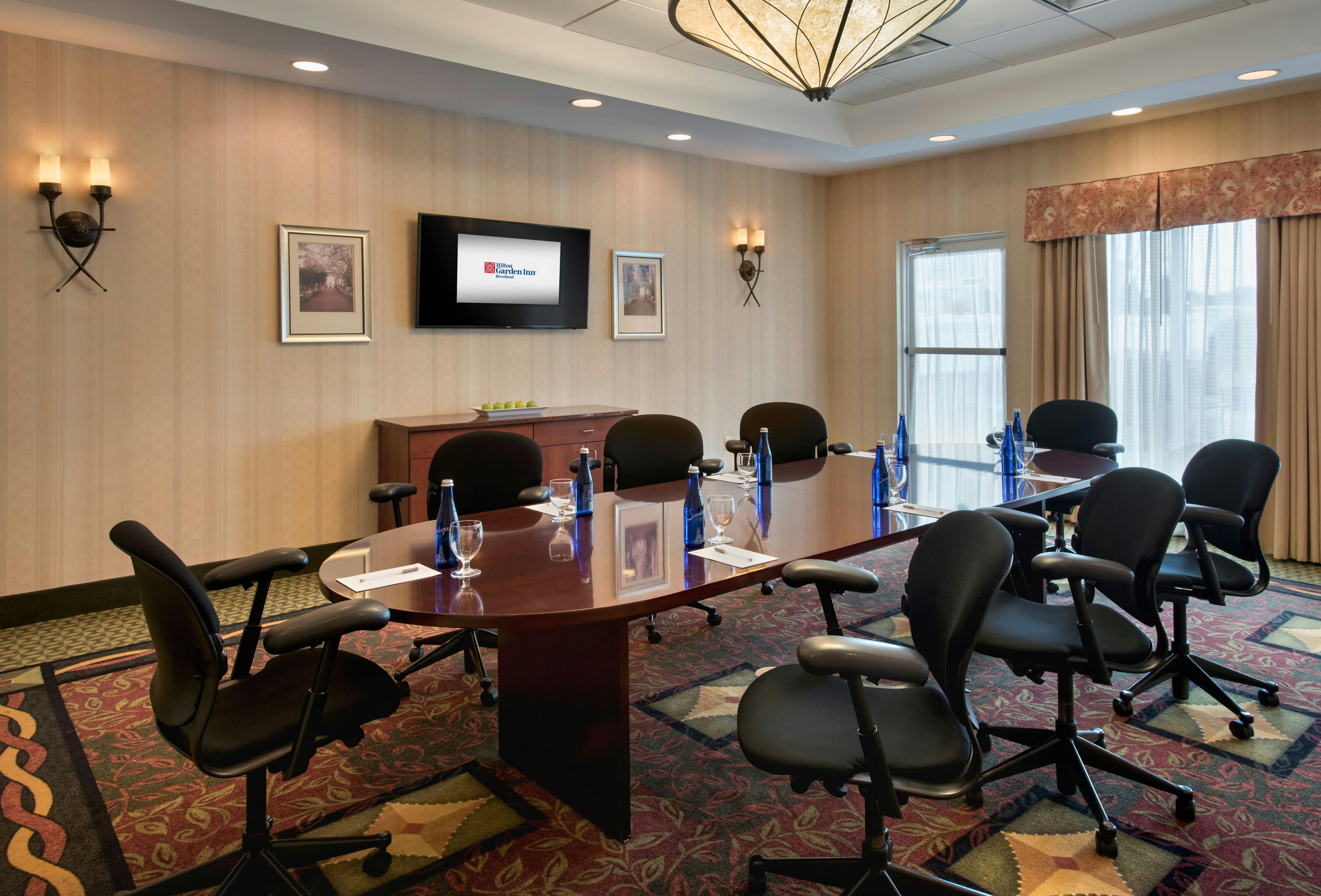 Hamptons, Event Space at Hilton Garden Inn Riverhead