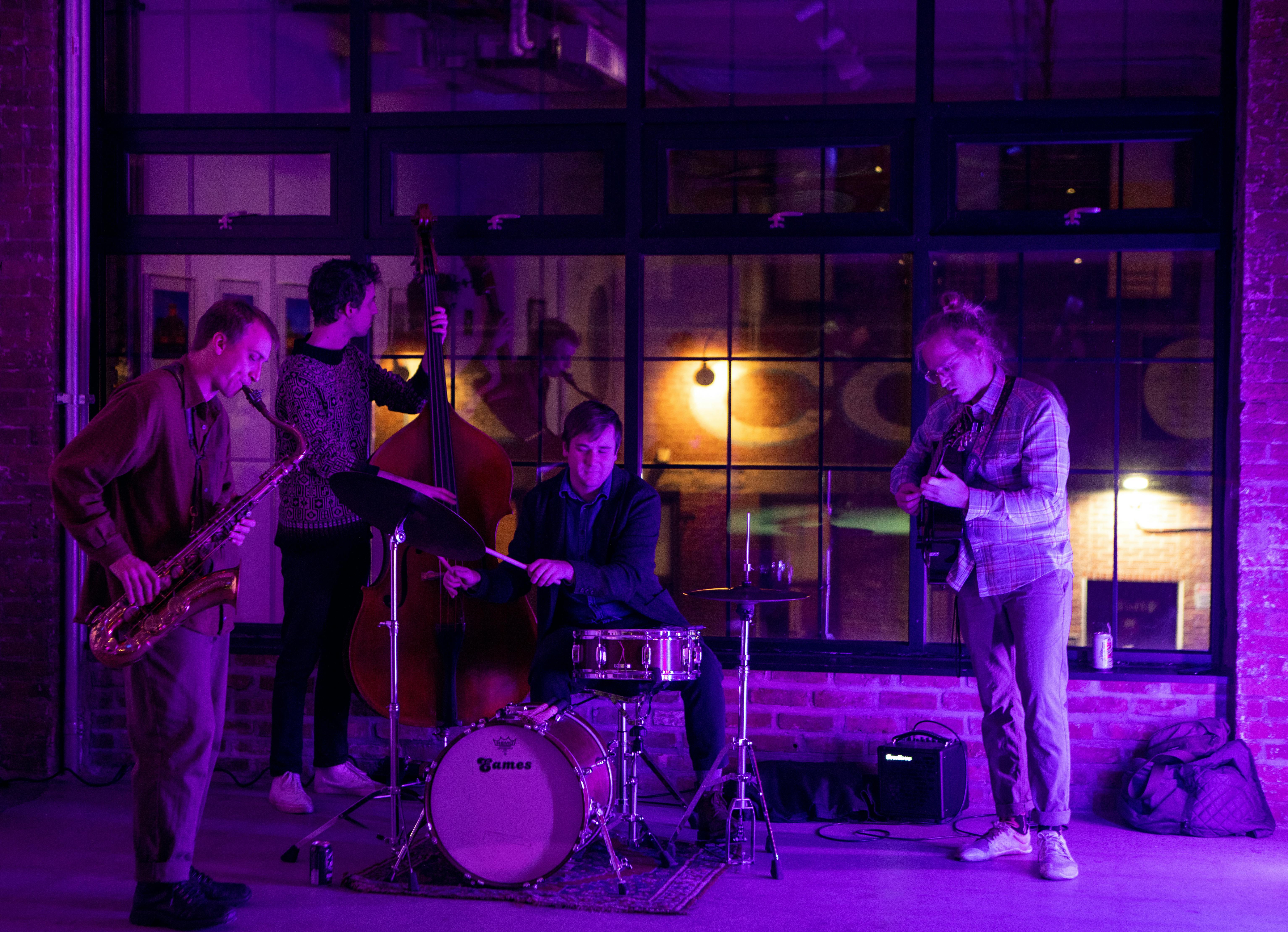 photo-a427d07f-7a48-4556-bee1-a78ec87cf085-jpg-ixlib-rails-2-1-4-w-1200