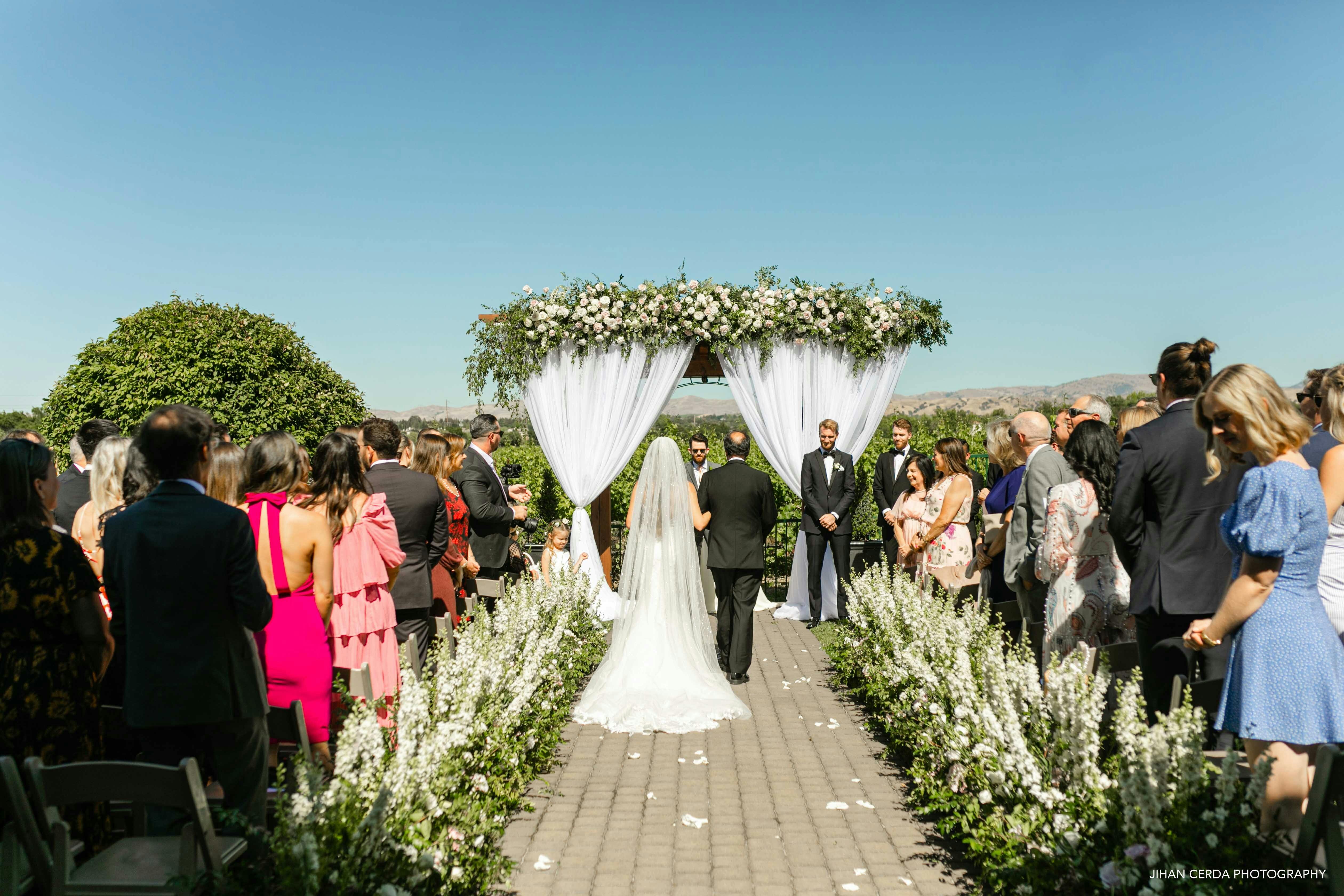 Featured photo from Vineyard Lawn