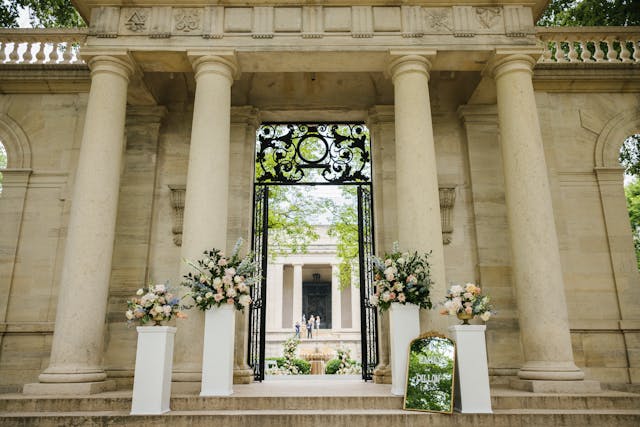 Featured photo from Romantic Museum Wedding at The Philadelphia Museum of Art in Philadelphia, Pennsylvania