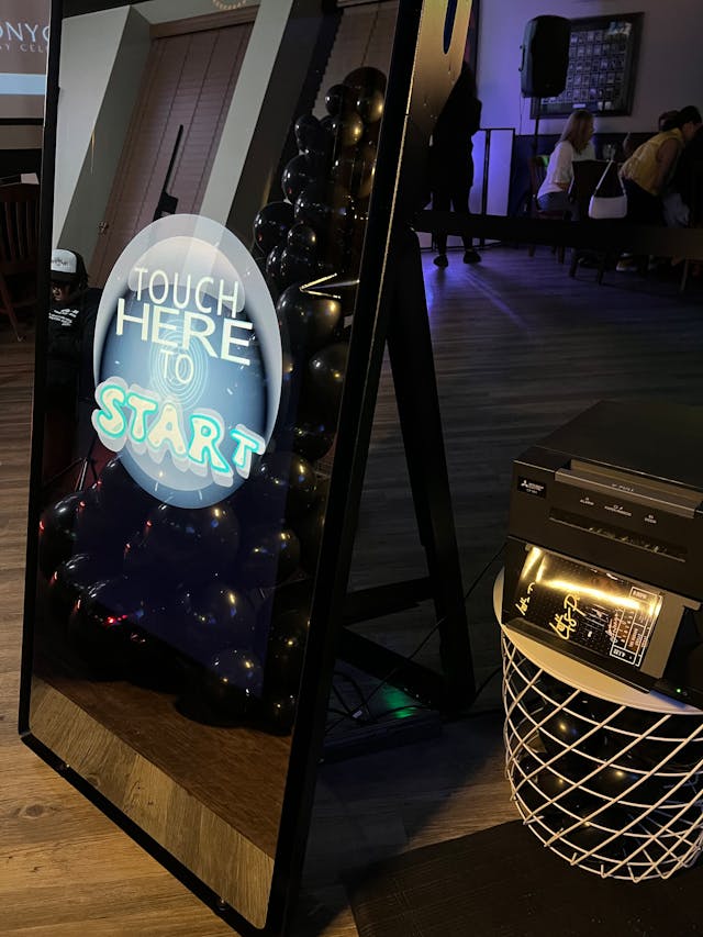 Featured photo from Mirror Booth