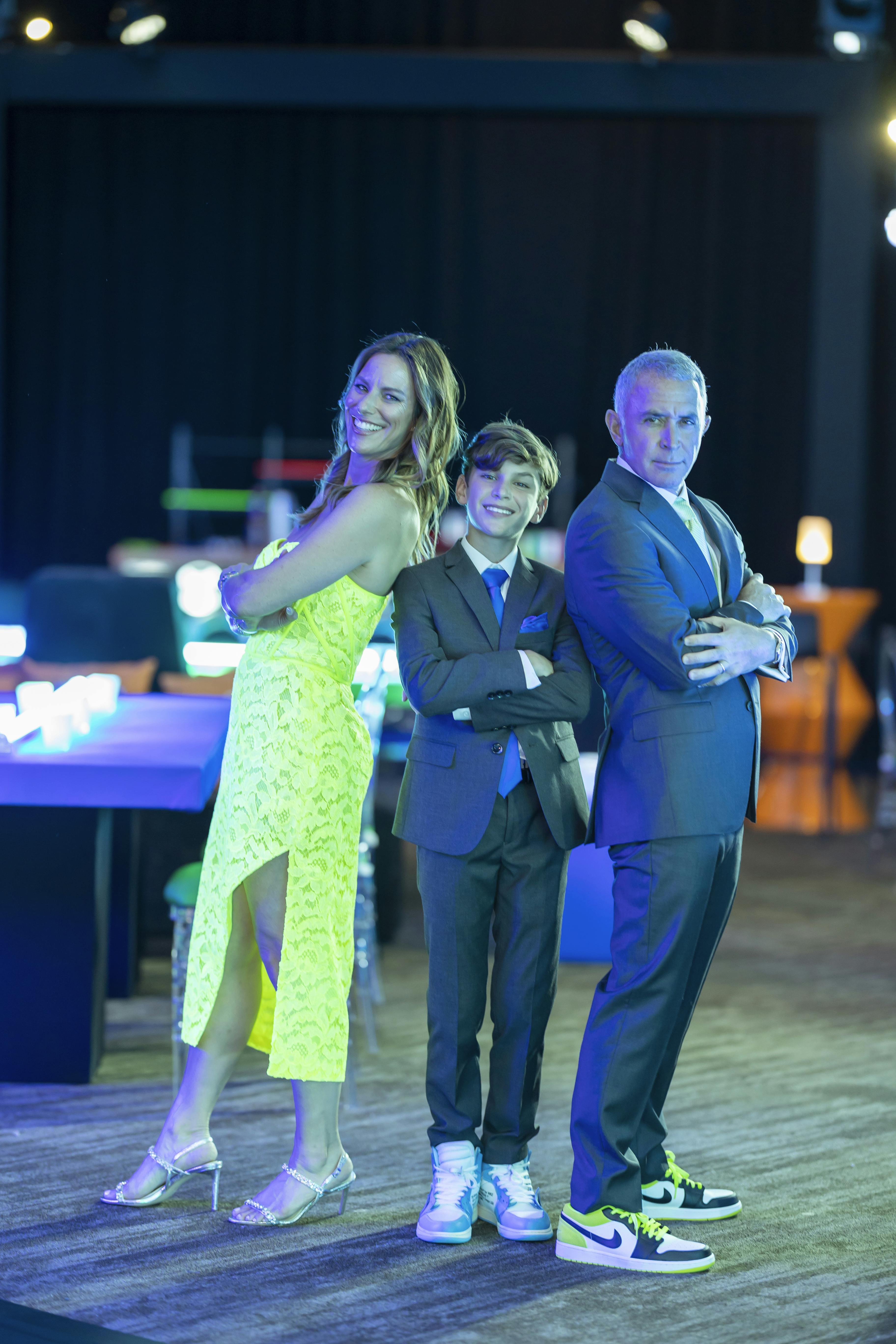 Featured photo from Devon Roy