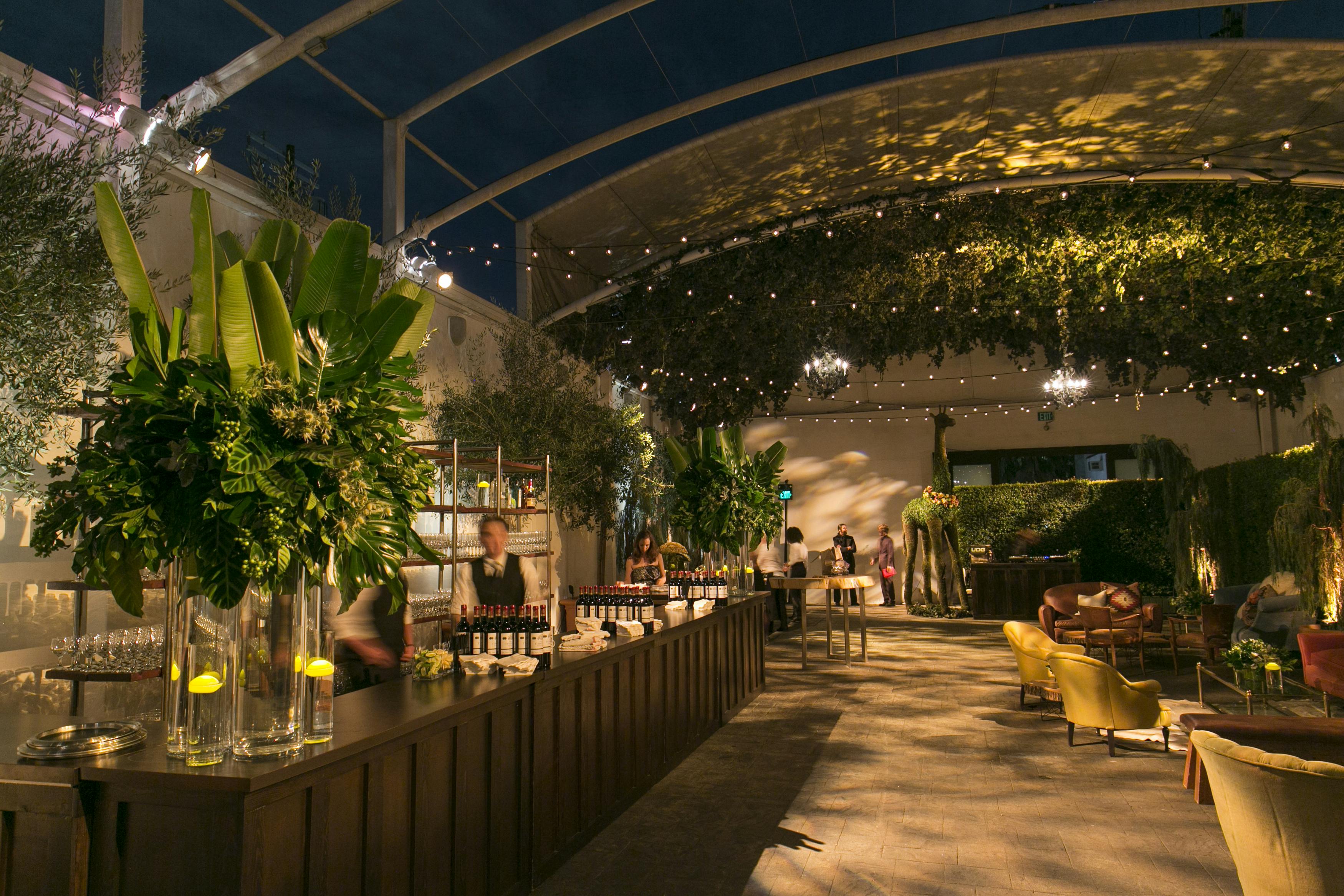 The Provence Courtyard Fig & Olive Melrose PartySlate