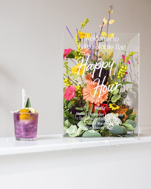 Featured photo from Kate’s Mobile Bar Photoshoot