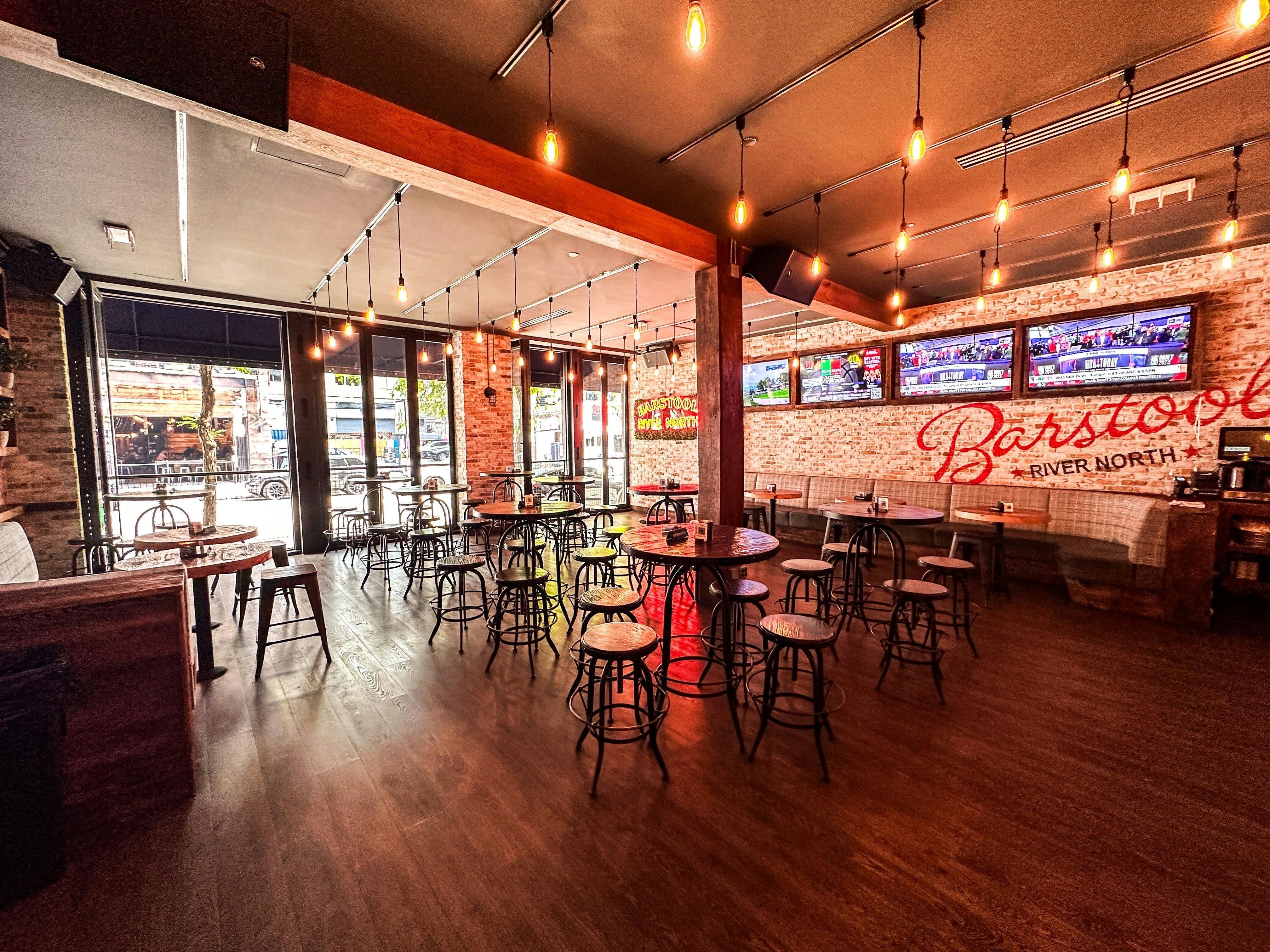 Main Level Barstool River North PartySlate