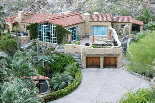 Villa Bella Vista PatioMain House Colony 29 PartySlate