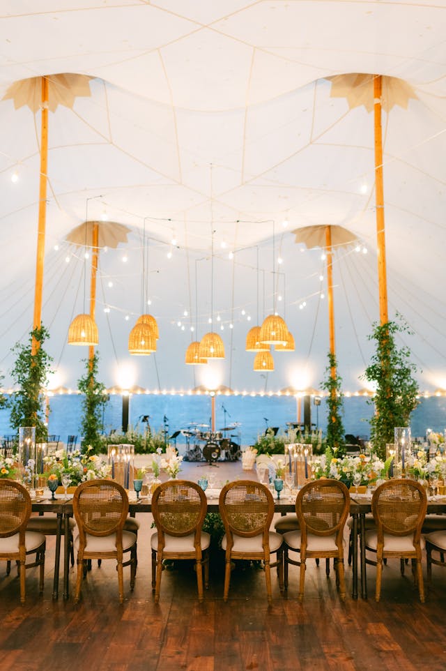 Featured photo from Stunning Luxury Wedding at The Inn at Vint Hill