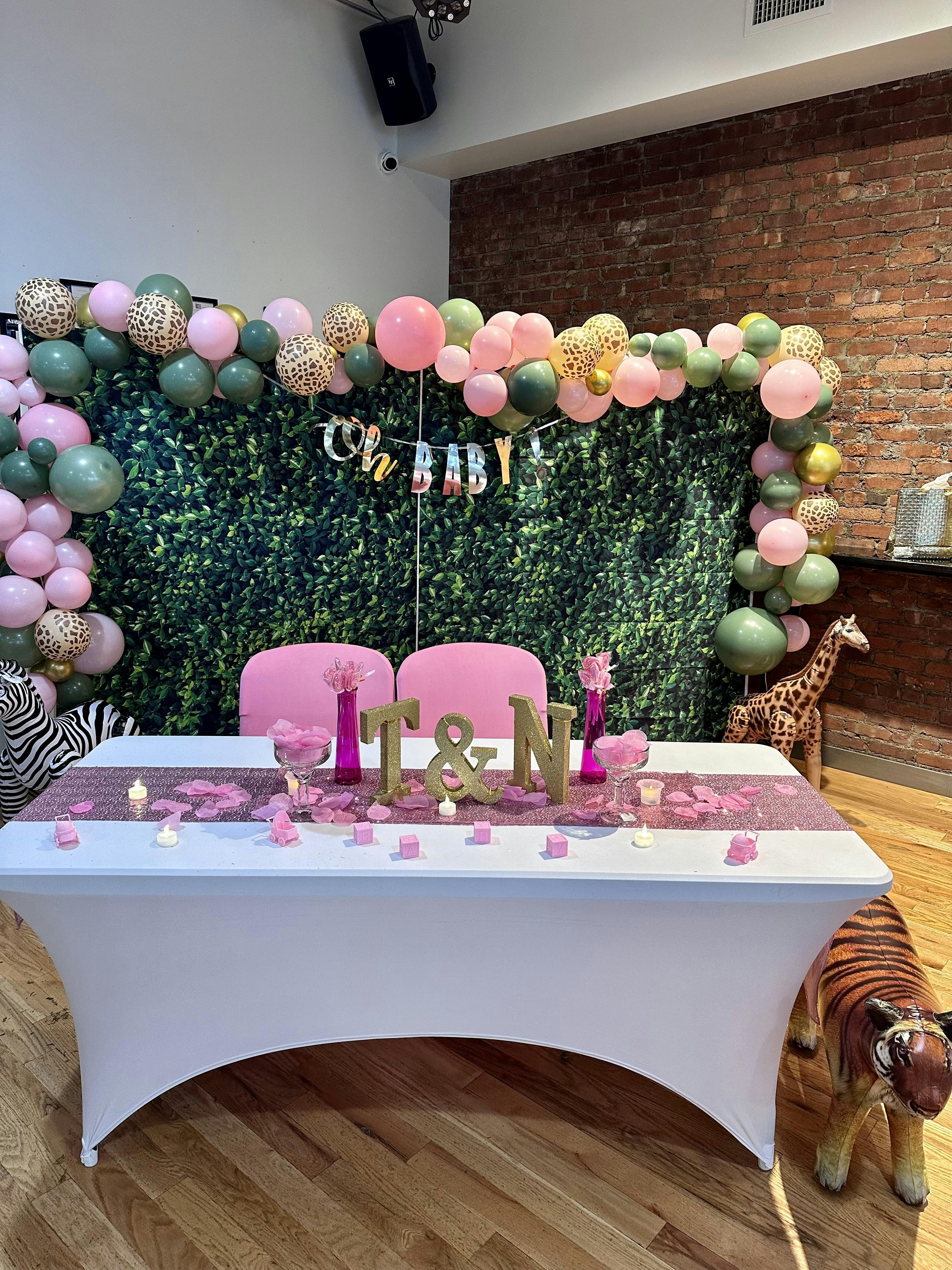 Featured photo from Safari Themed Baby Shower