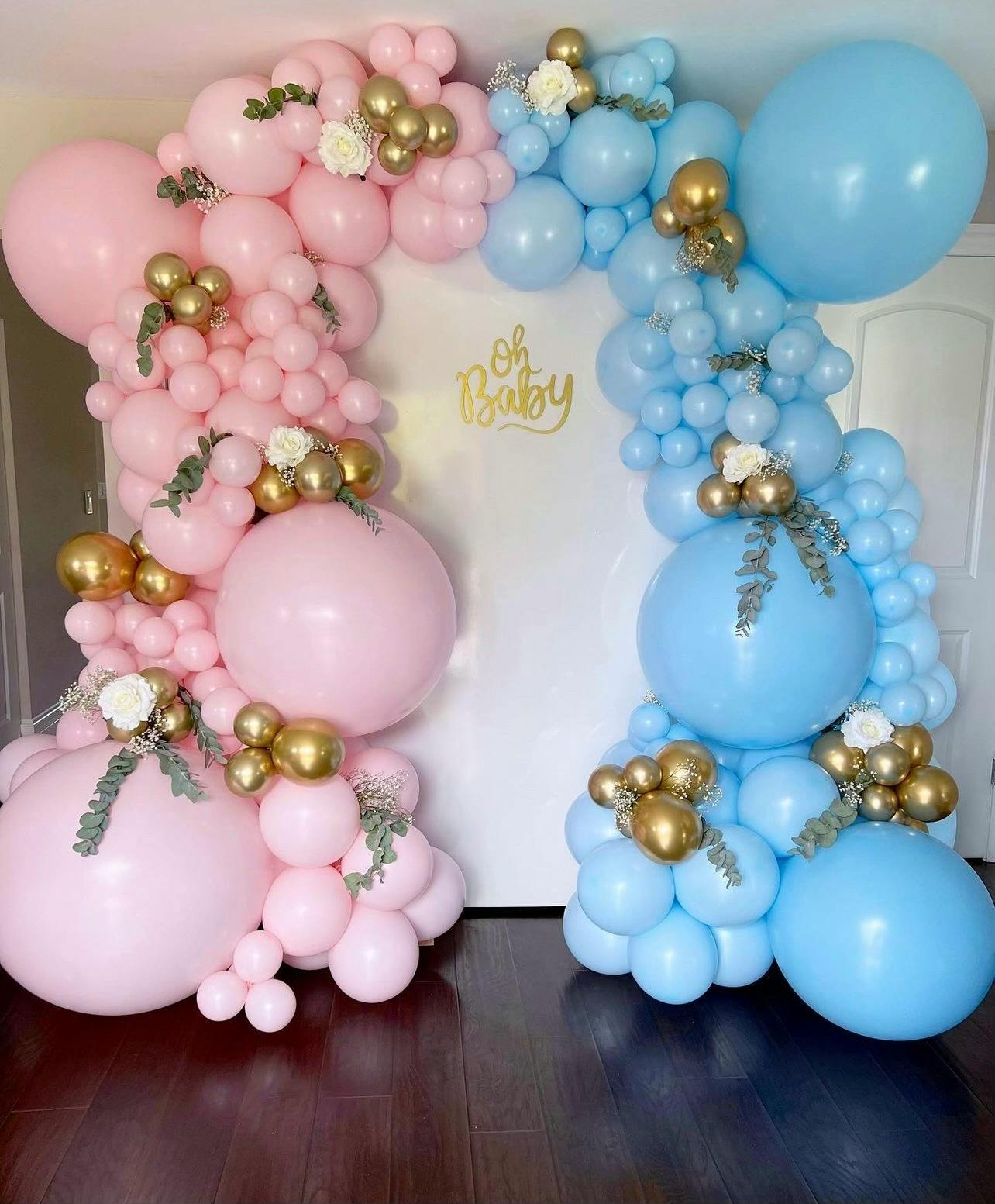 Featured photo from Balloon decor