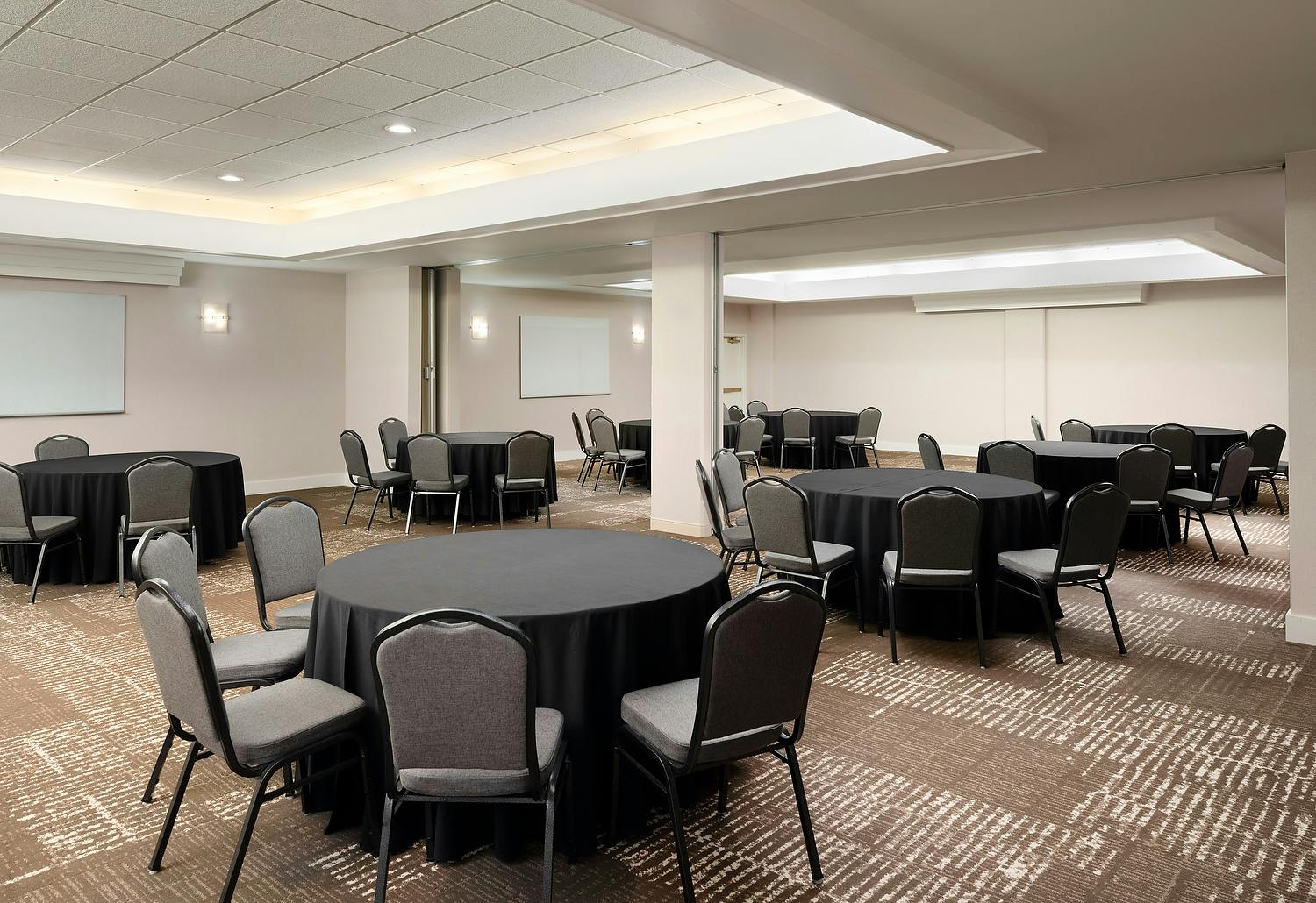 Huntington Ballroom, an event space at Courtyard Los Angeles Pasadena/Old Town