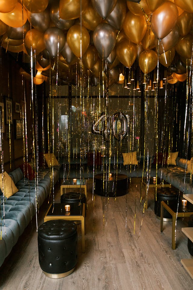Featured photo from Inside This Glamorous 40th Birthday Bash at The Skylark NYC
