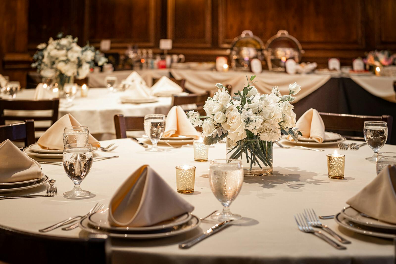Bar Room, an event space at Maggiano’s Little Italy NorthPark