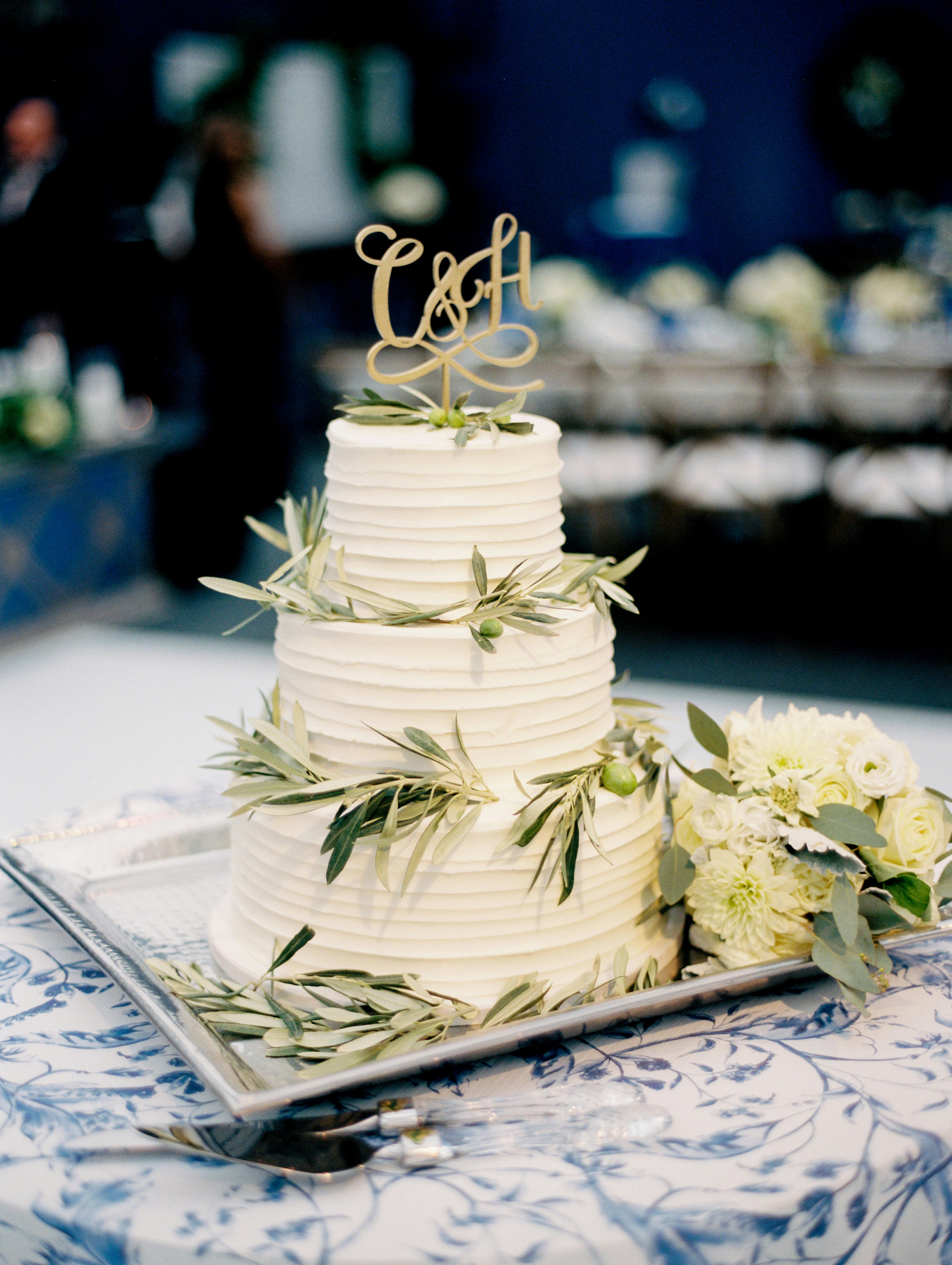 Wedding Cake Ideas posted by CHI Chic Weddings & Events