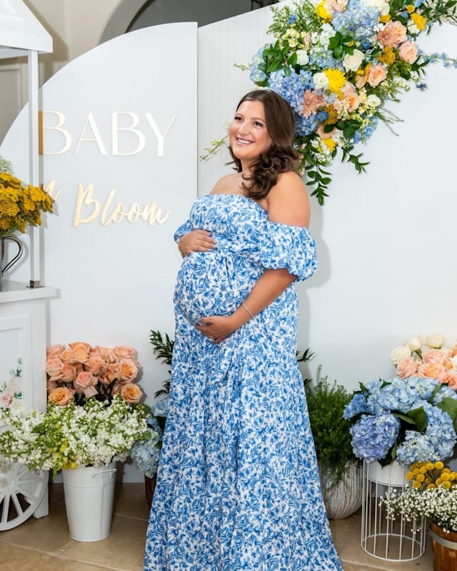 Featured photo from Newborn Excitement Bloomed at This Charming Baby Shower