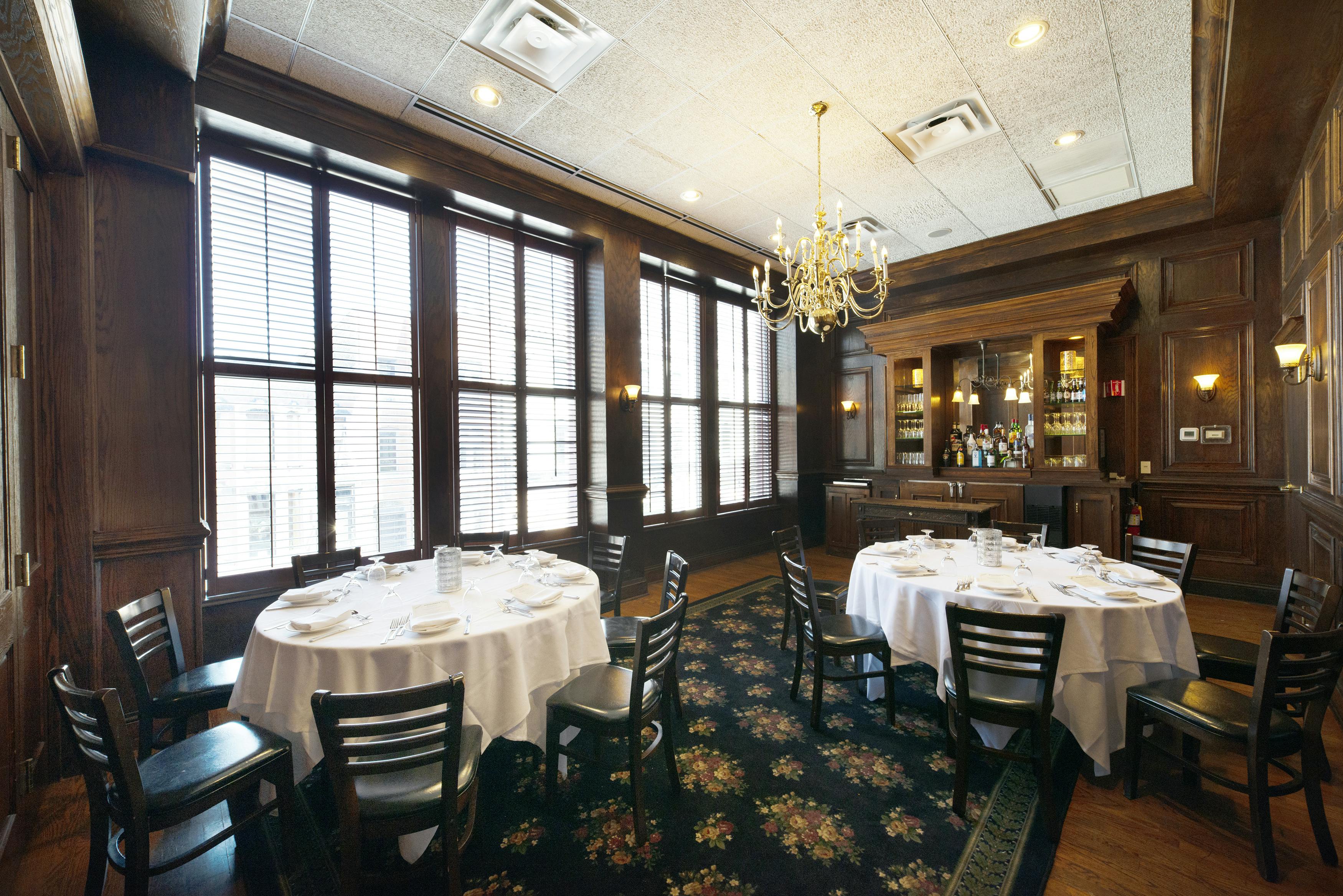 Umbria Room, an event space at Maggiano's Downtown Chicago