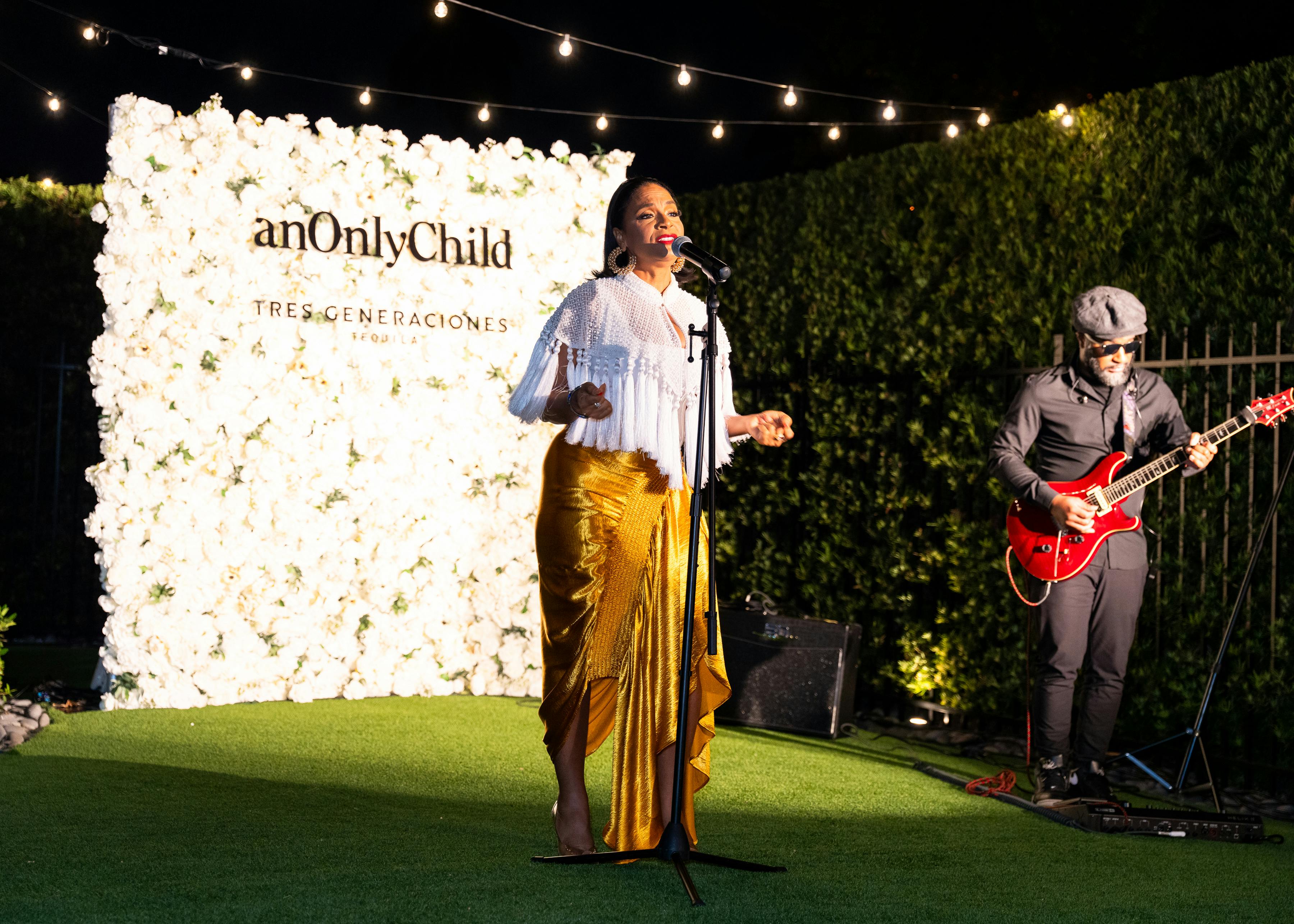 Featured photo from Miami Art Basel 2024 dinner "al fresco" pocket show of Teedra Moses