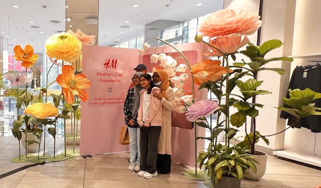 Featured photo from H&M Mother's Day