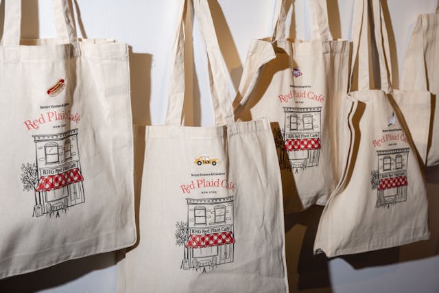 Featured photo from Red Plaid Cafe with Better Homes and Gardens