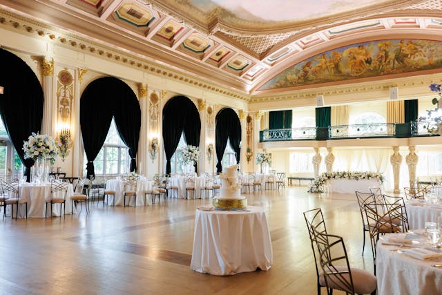 Featured photo from A Timeless Summer Wedding at Medinah Country Club