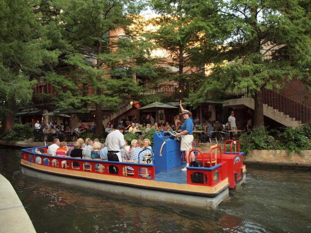 River Boat Cruise, Boat event space at The County Line San Antonio River Walk