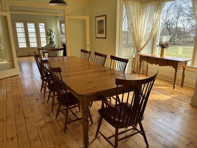 Featured photo from Yellow Farmhouse