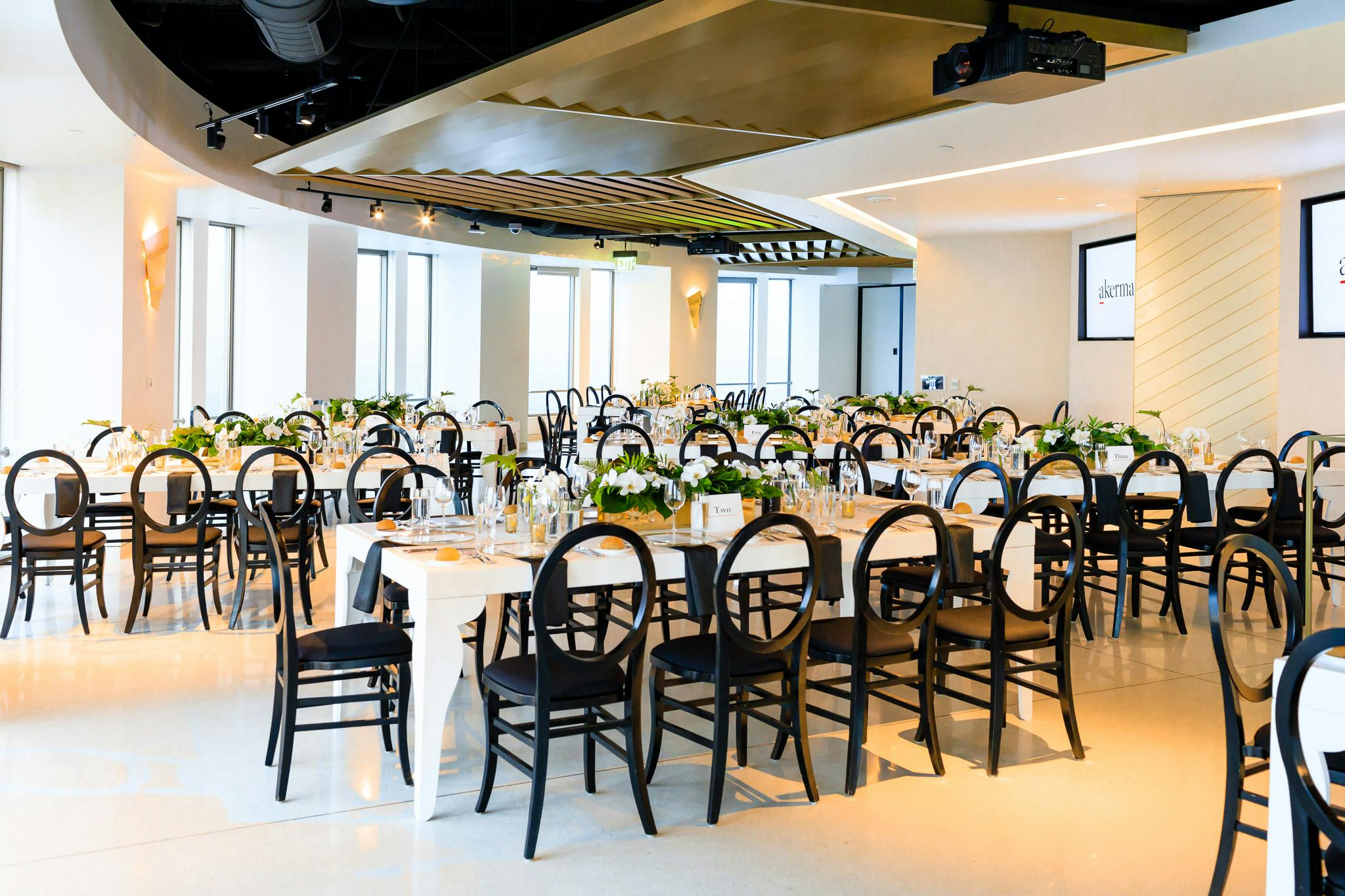 Corporate Event Centerpieces & Tablescapes Ideas PartySlate