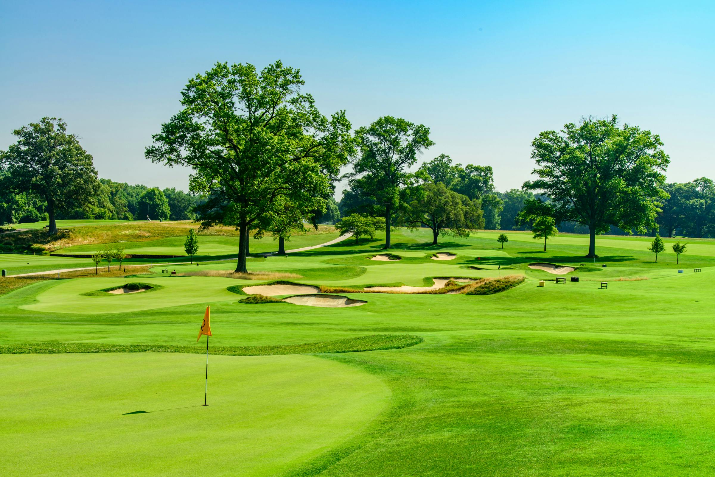 The Loop, Country Club event space at Woodmont Country Club