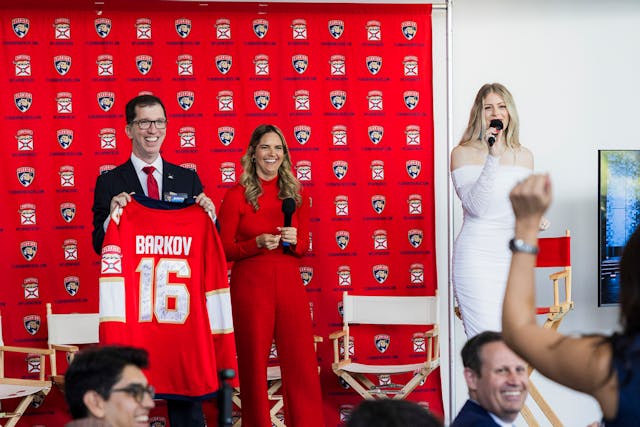 Featured photo from Scripps Sports - Florida Panthers Upfronts
