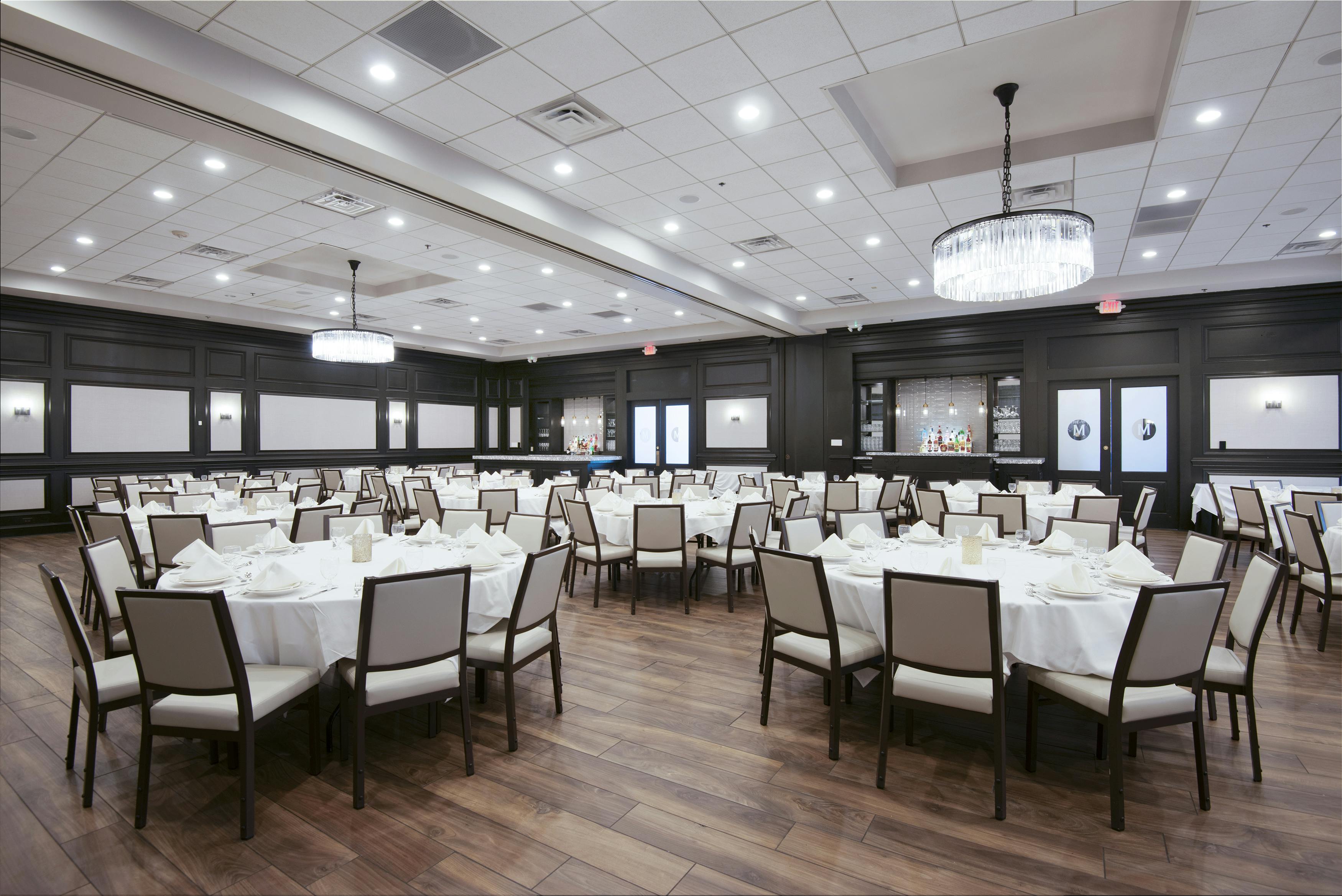Ballroom, an event space at Maggiano’s Little Italy Schaumburg at The Streets of Woodfield