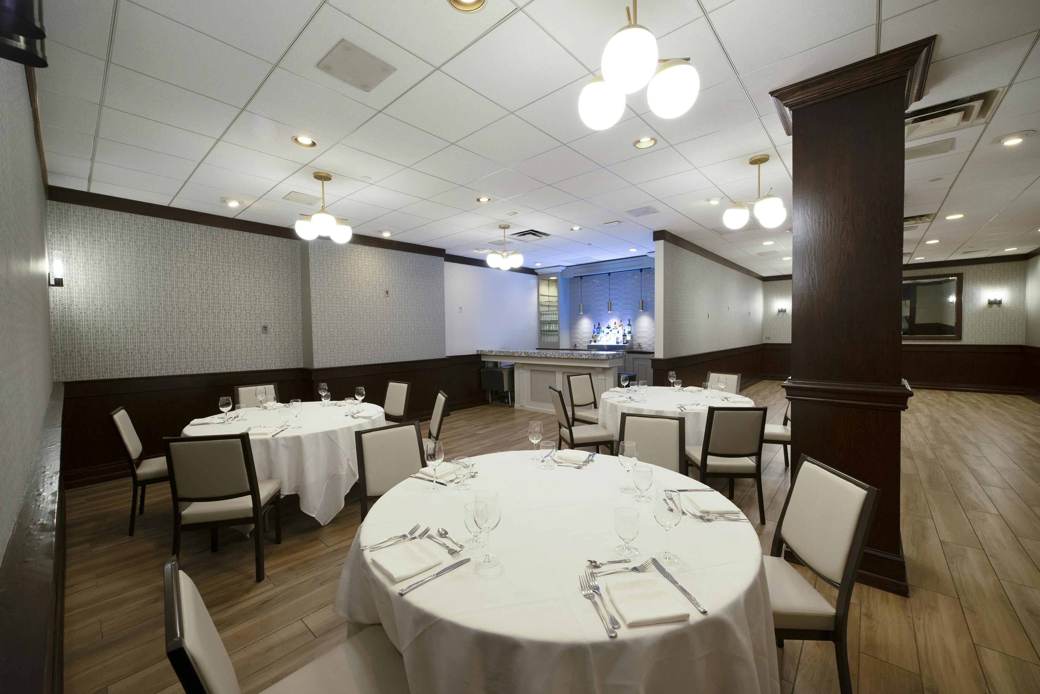 Dolcetto Room, an event space at Maggiano’s Little Italy Skokie at Westfield Old Orchard