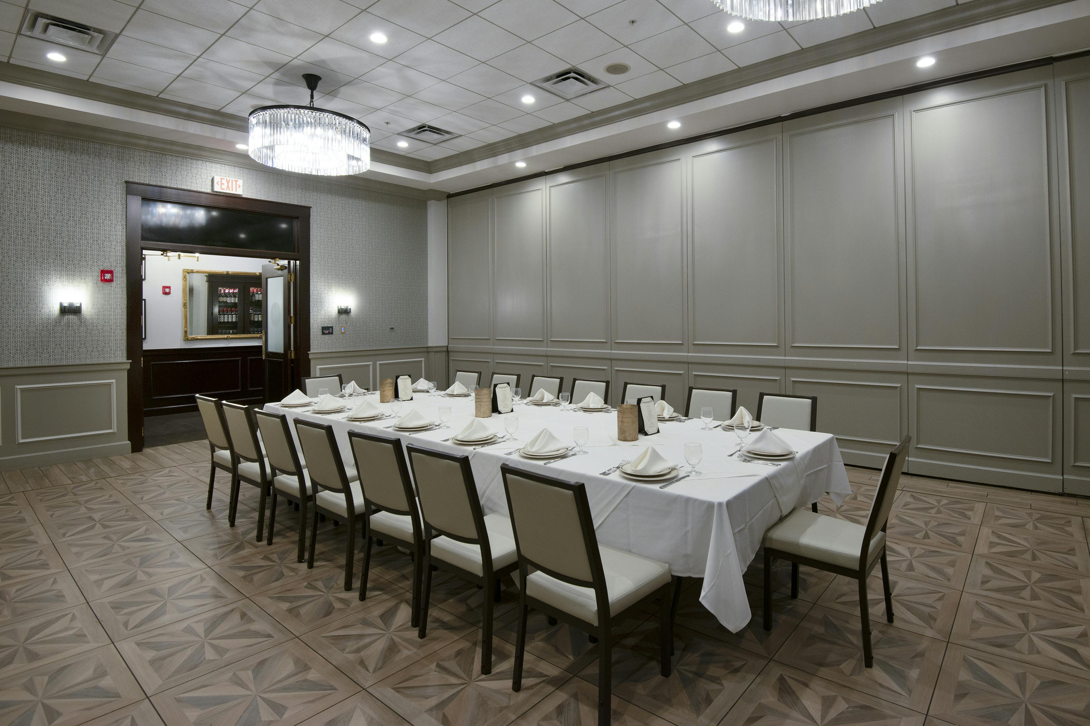Botticelli Room, an event space at Maggiano’s Little Italy Naperville at Freedom Commons