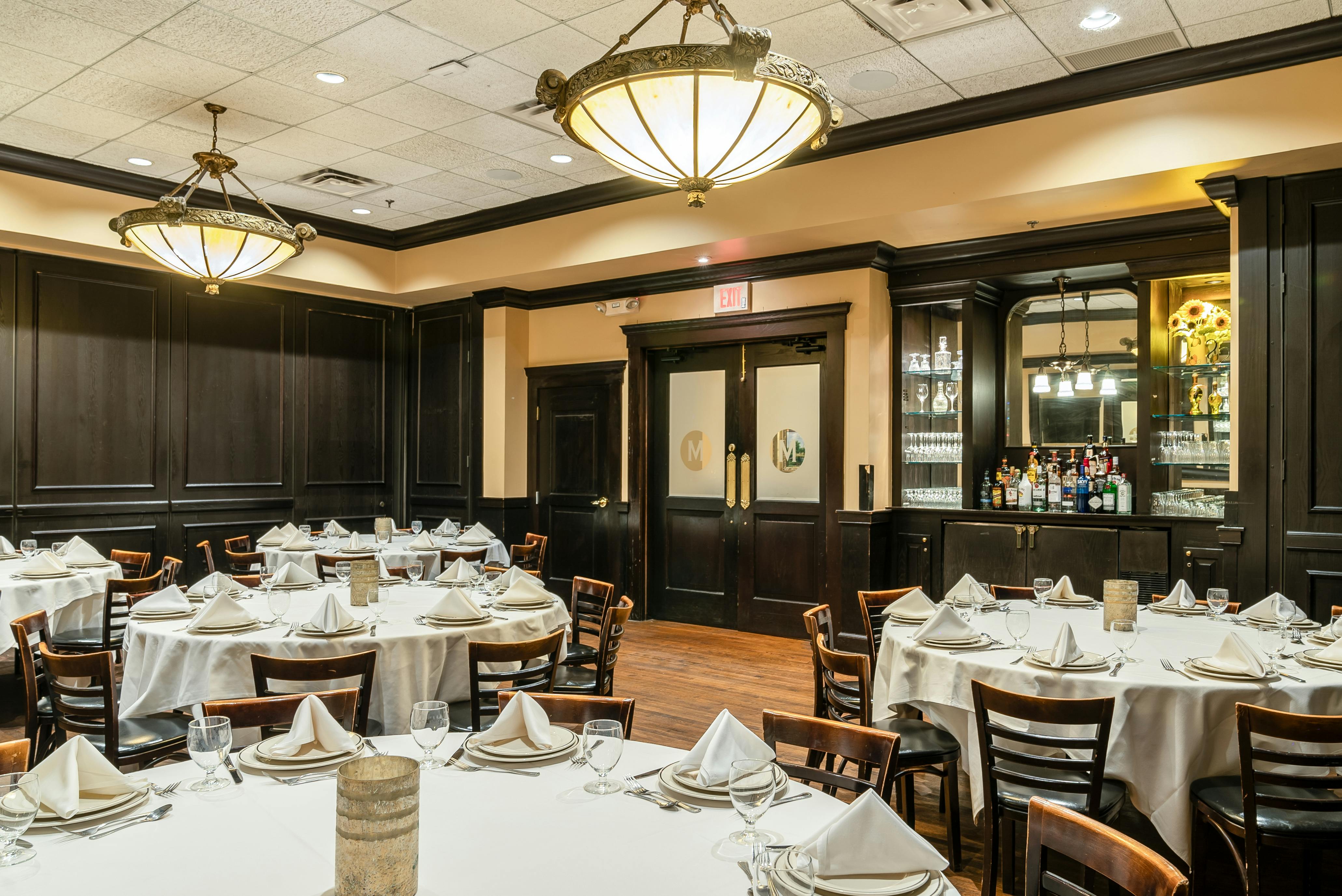 Brunello Room, an event space at Maggiano's Little Italy Nashville