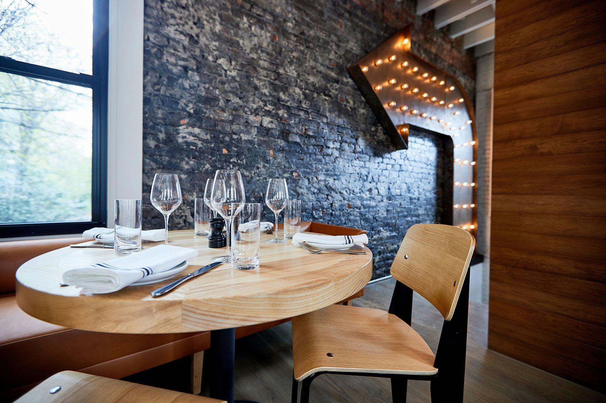 The Library, Restaurant event space at Empire Diner