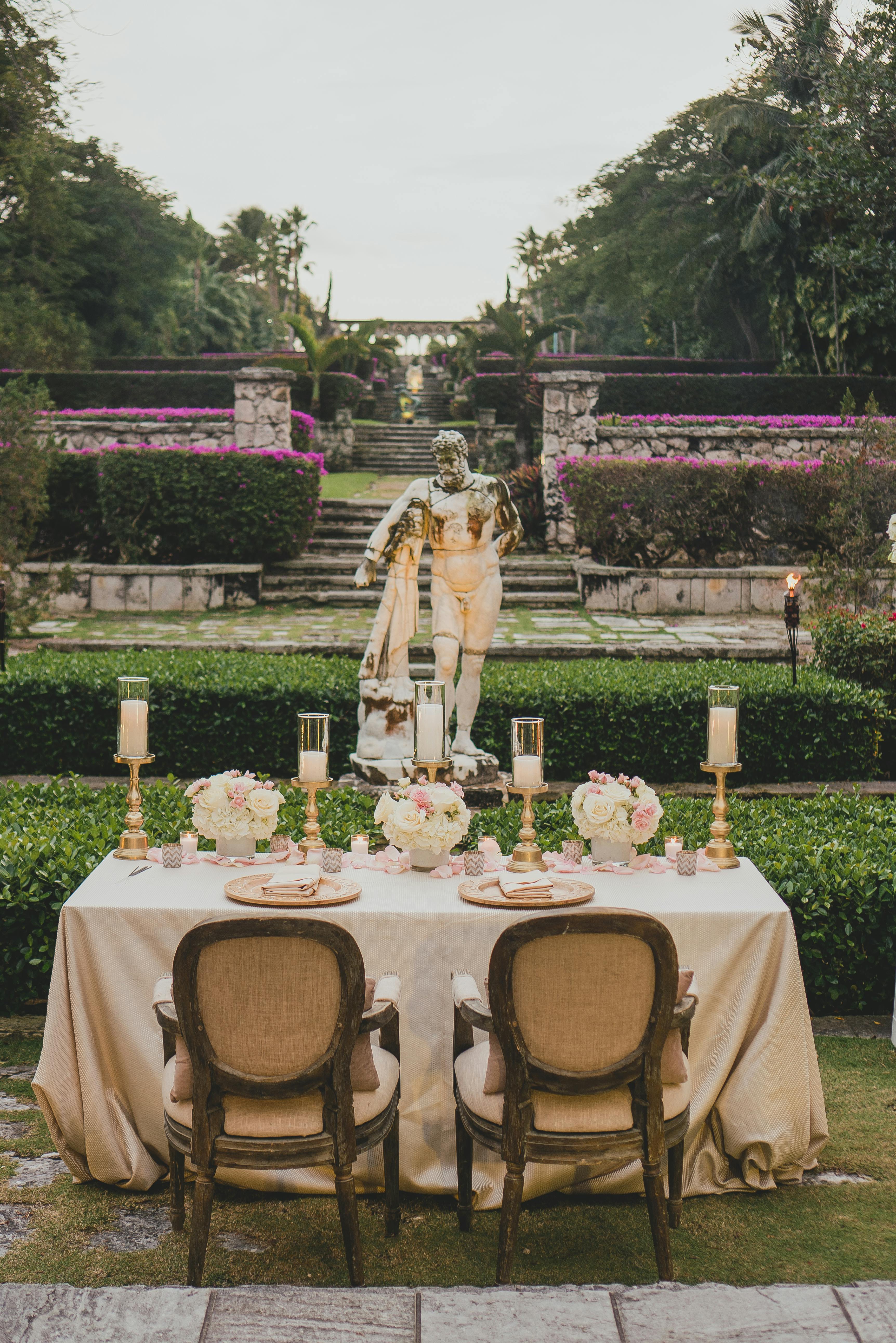 Wedding Centerpiece Ideas posted by LuvRox Photography