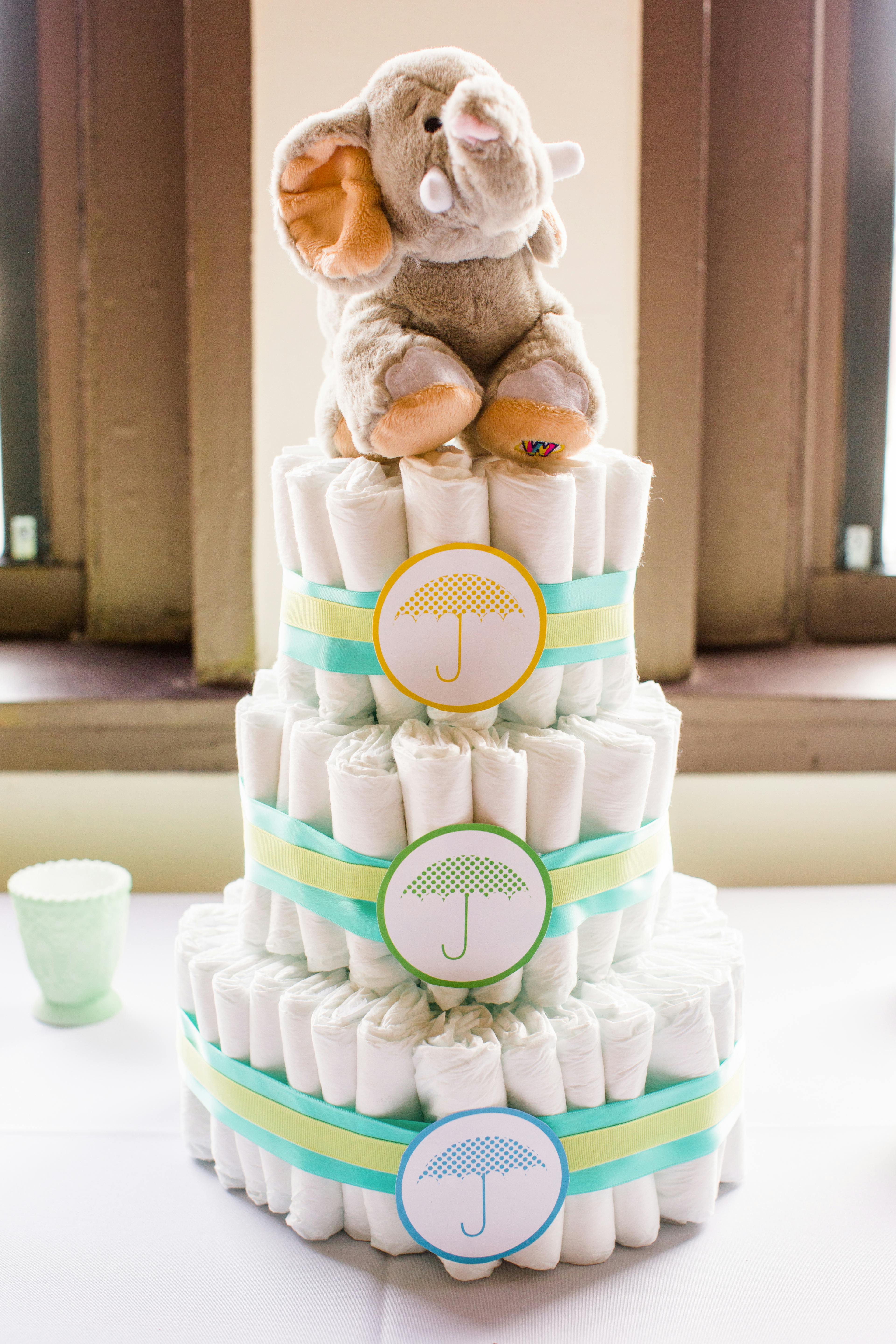 Care Bears Shower ☁️ 💞 . . Venue & Decor, @houseofthronesevents Rentals, @chicagolandluxerentals Cake & Desserts, @gl_creations, By House Of  Thrones Events