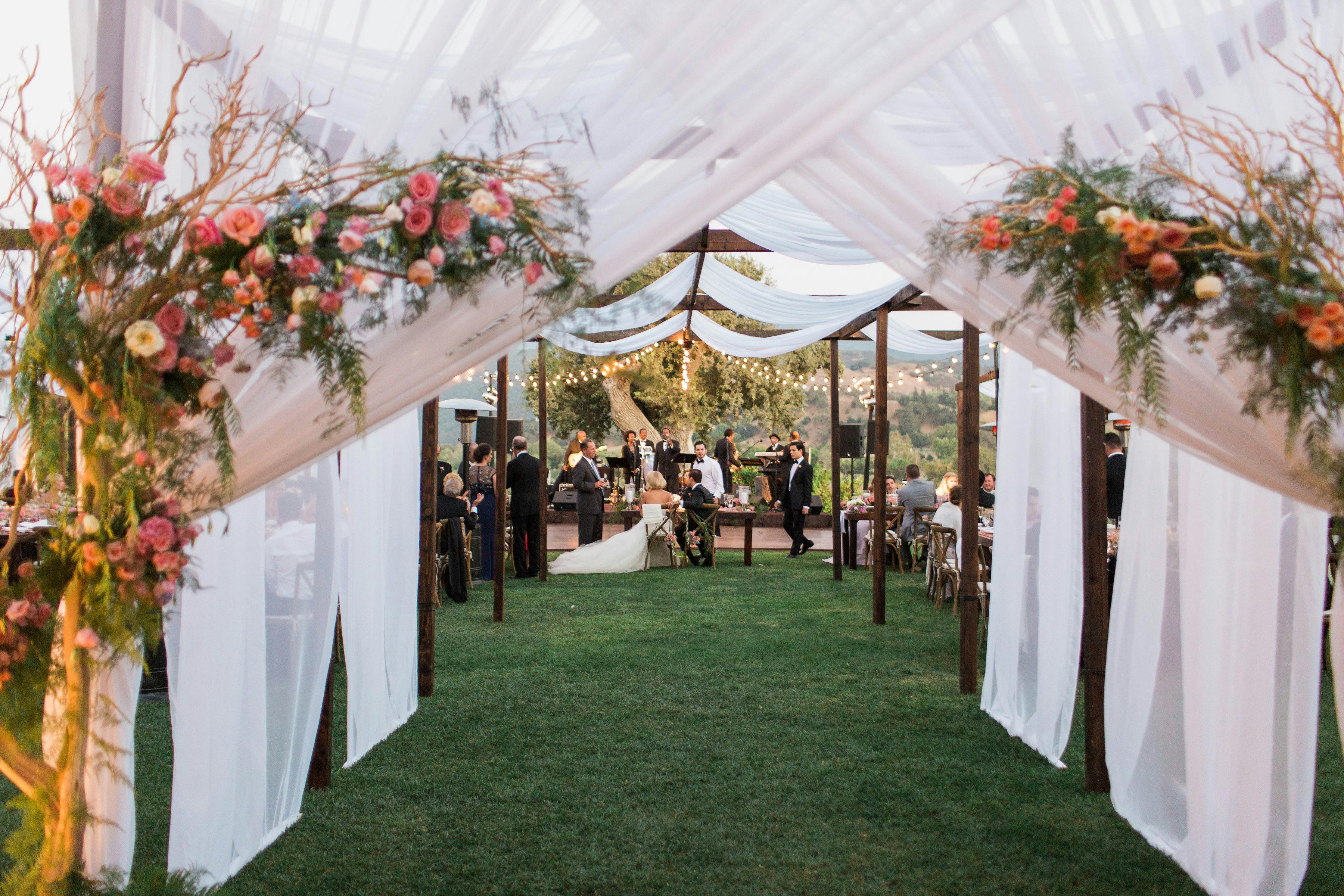 Wedding Floral Design Ideas posted by Tessa Lyn Events