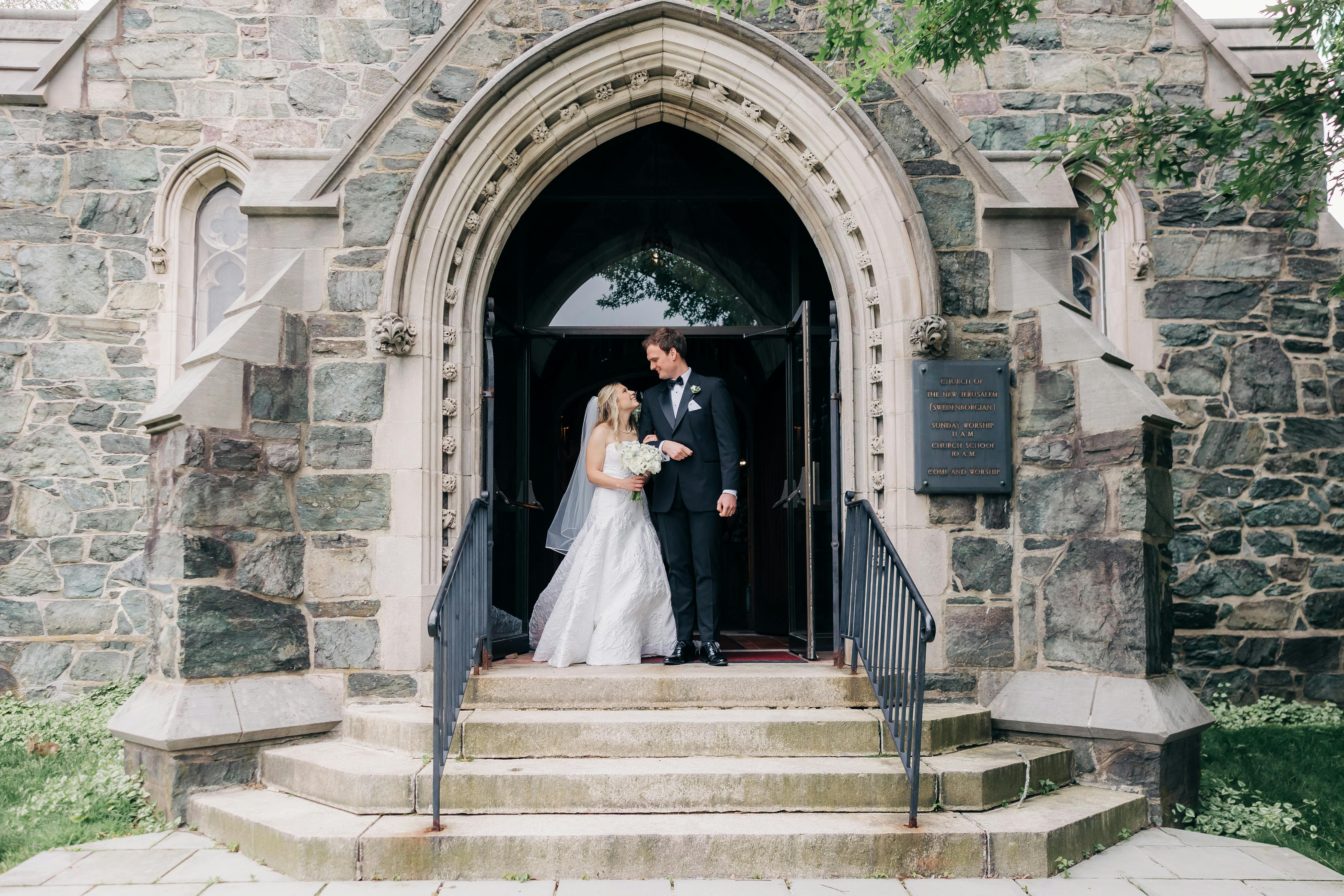 Featured photo from Celebrate this Elegant Wedding with Floral Accents at Harvard Art Museums