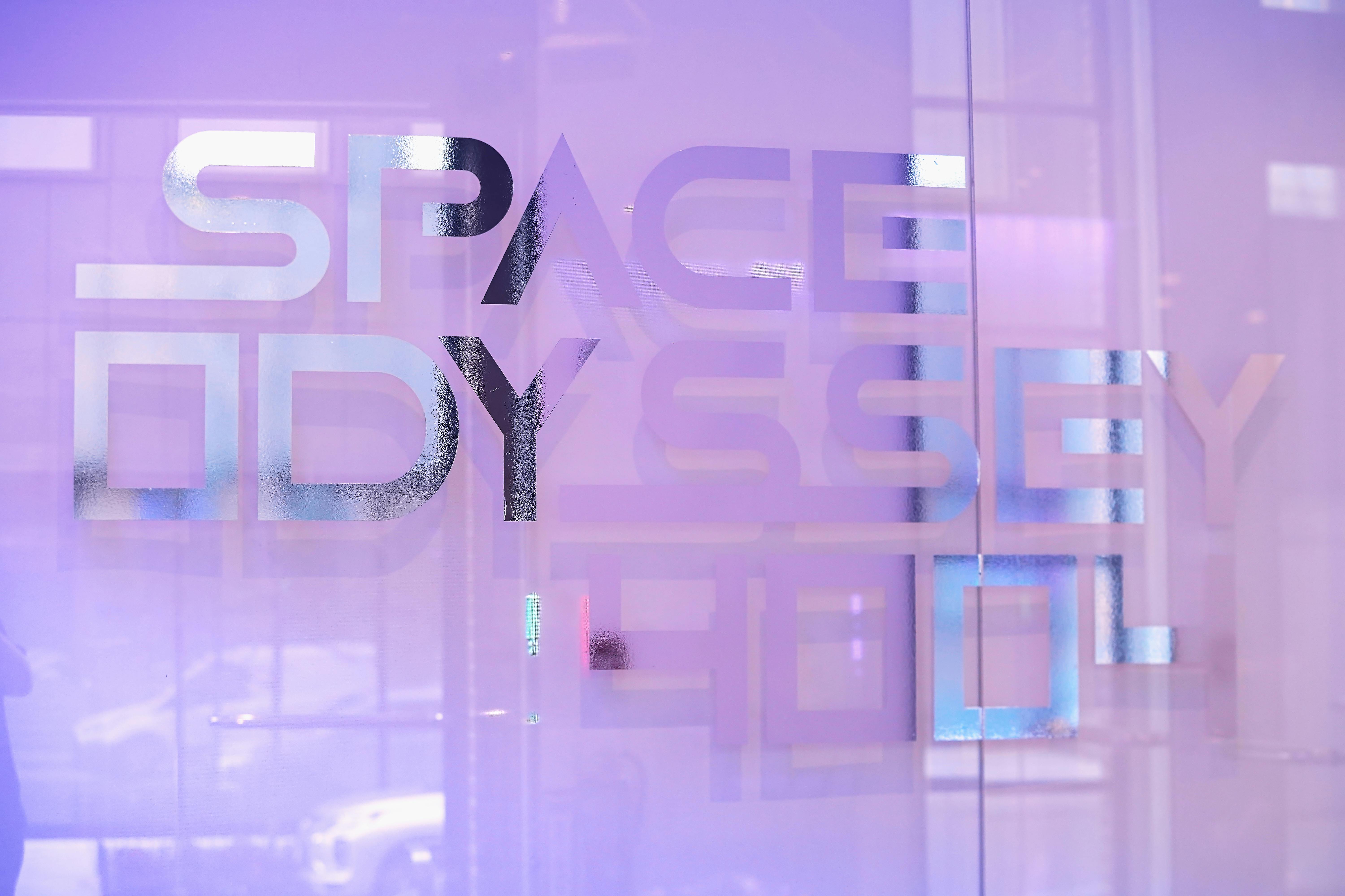 Featured photo from Space Odyssey 4004 – Immersive Out-of-This-World Celebration