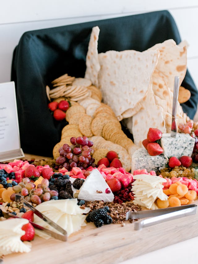 Featured photo from A + R Wedding