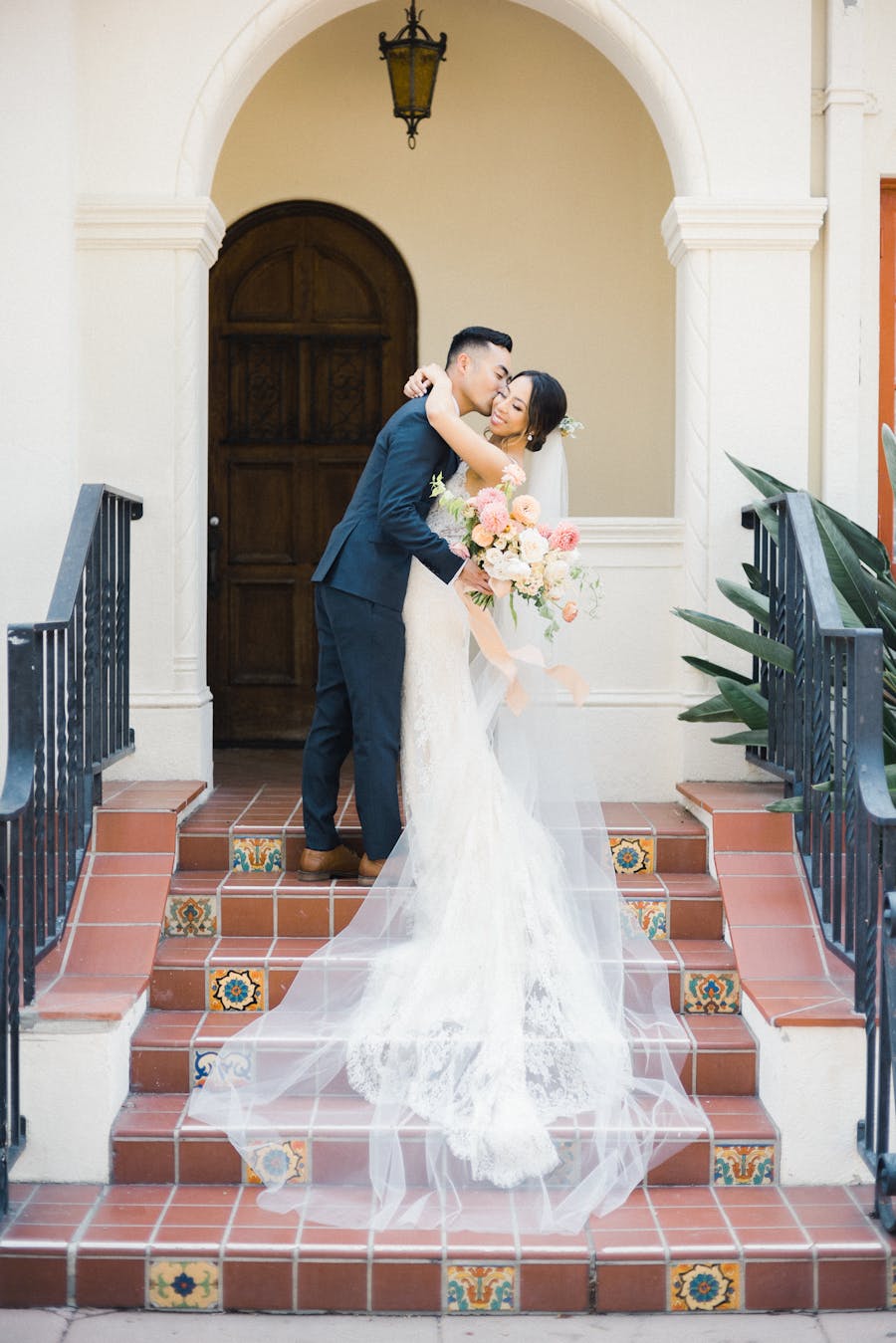 Summer Ethereal Wedding at Muckenthaler Mansion in Fullerton, CA