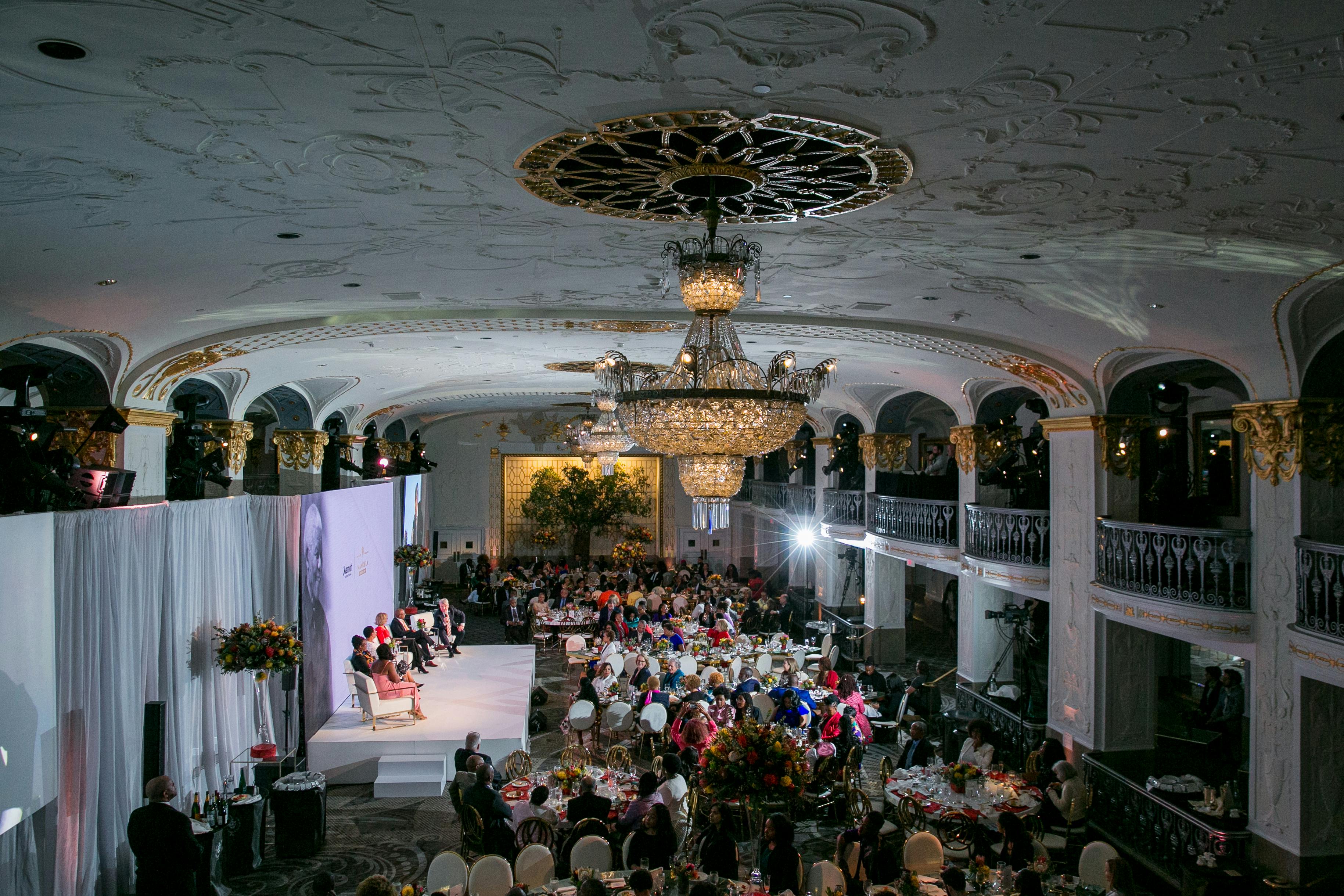 Fundraiser Lighting Ideas posted by The Mayflower Hotel, Autograph Collection