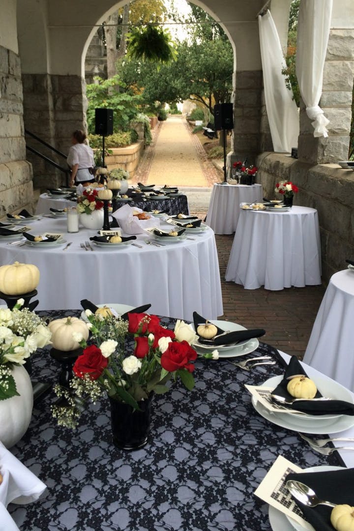 Outdoor Area, Event Space at Historic Oakland Cemetery