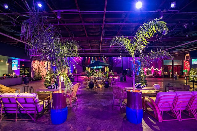 Featured photo from Full Venue