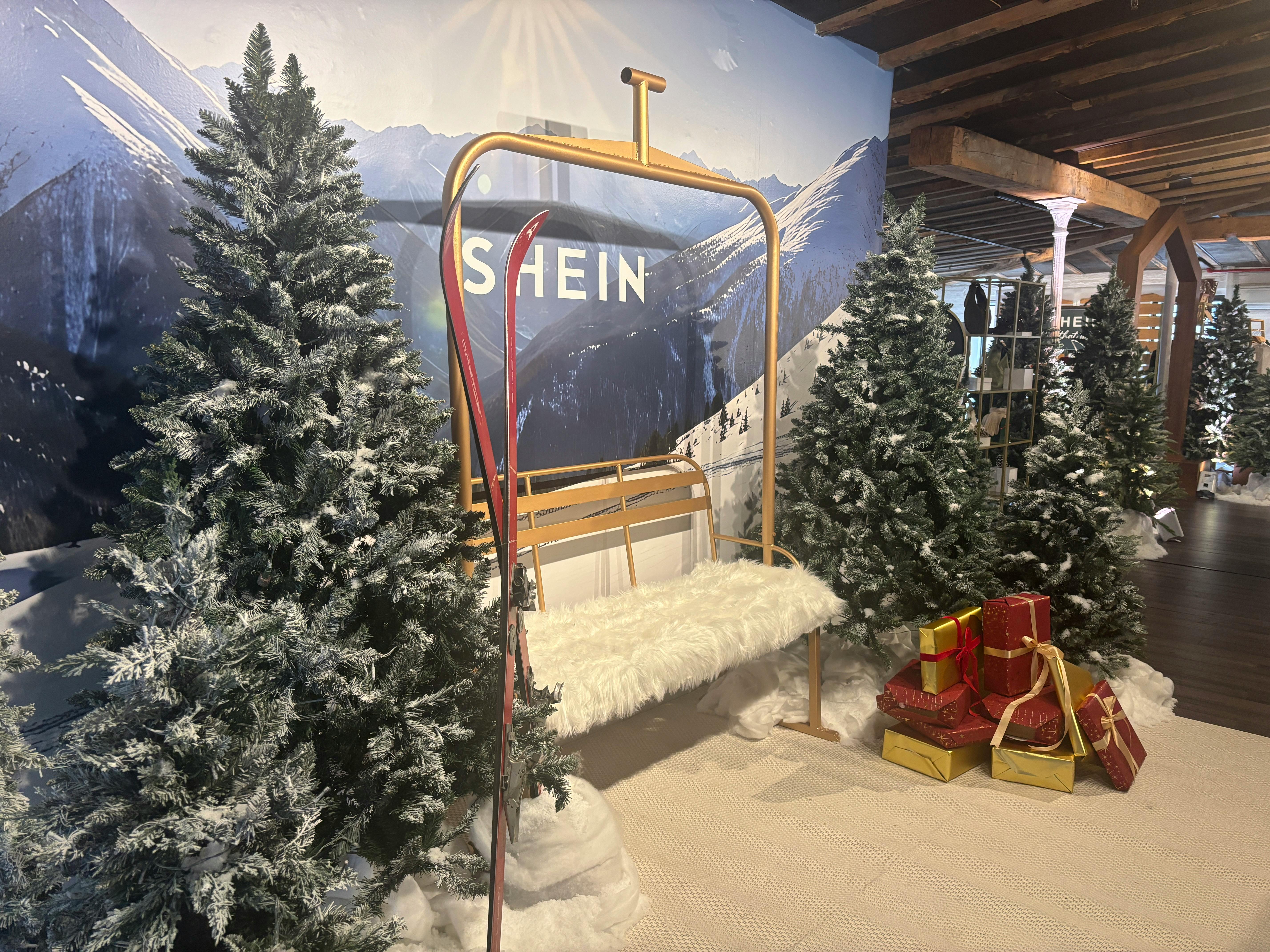 Featured photo from Shein Hauliday Market