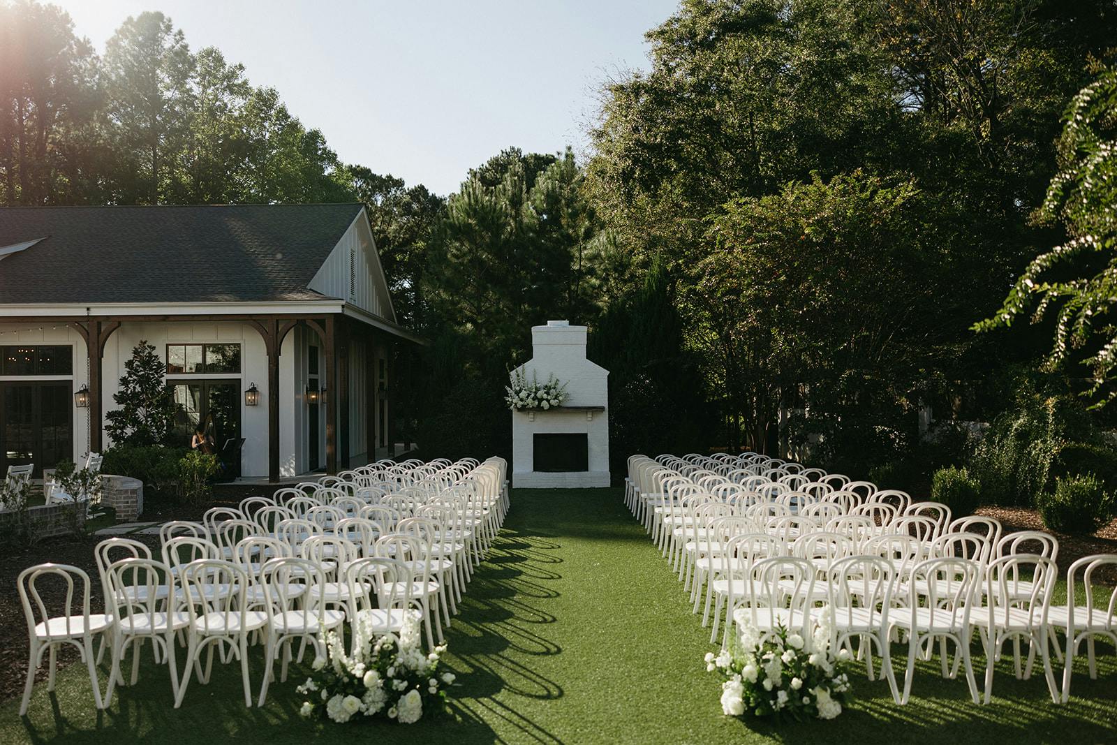 Featured photo from Elegant & Modern Autumn Wedding